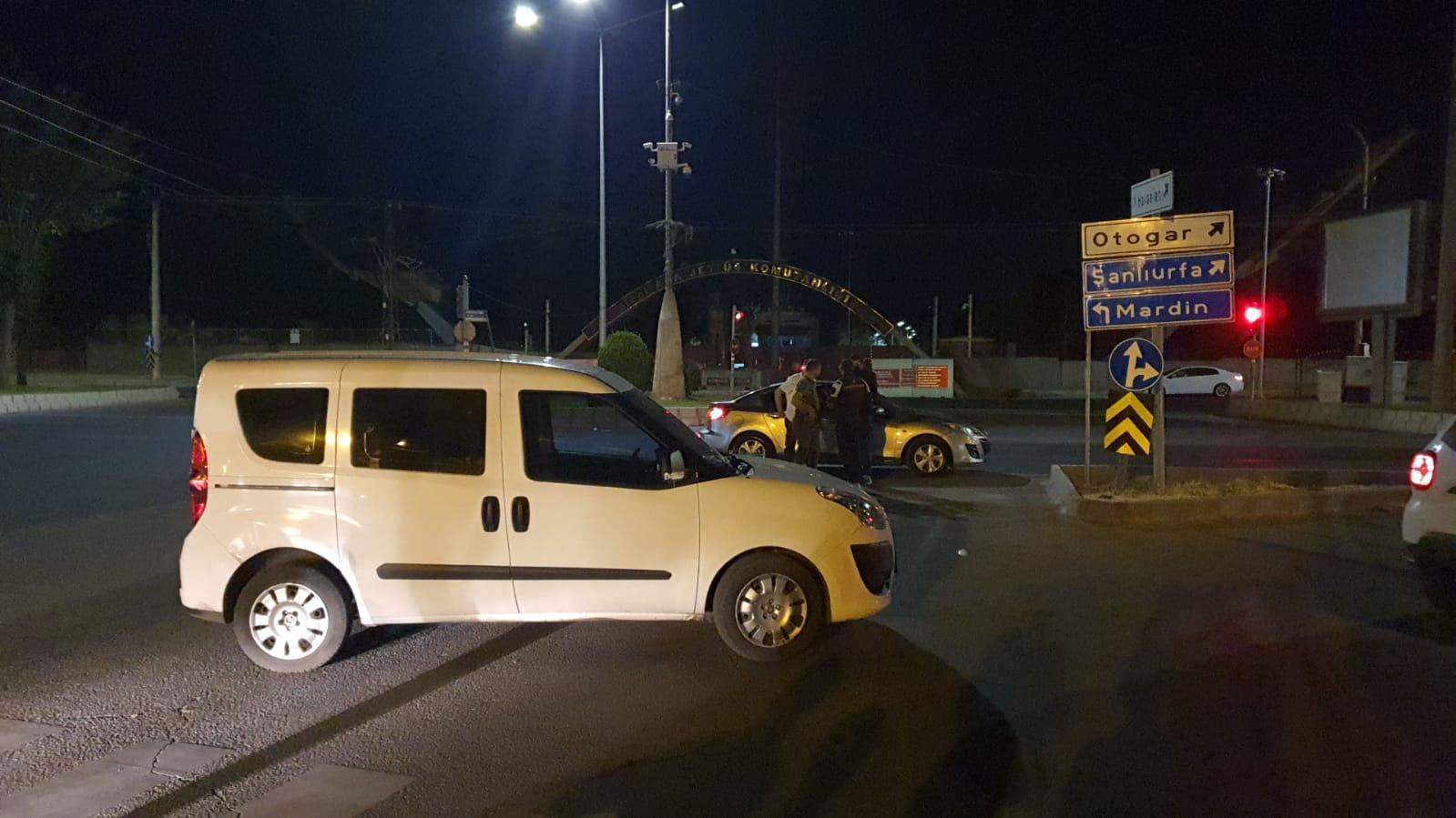 Diyarbakırda 8inci Ana Jet Üs Komutanlığına maket uçaklarla saldırı girişimi