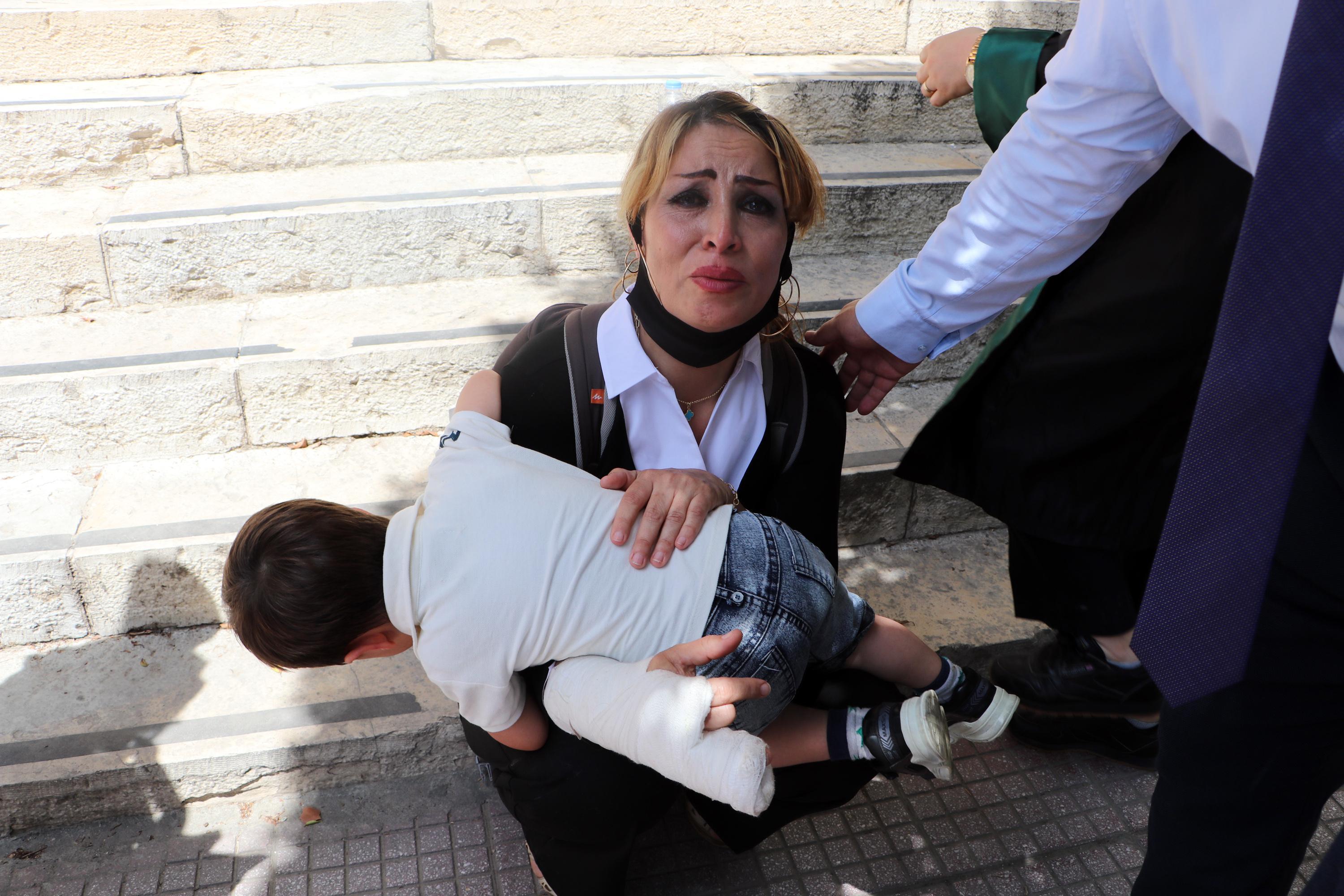 Eşini döven koca, ablasını döven eniştesini öldürmüş