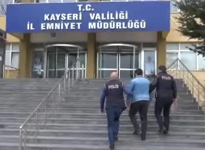 Kayseri merkezli FETÖ operasyonu: 5 gözaltı