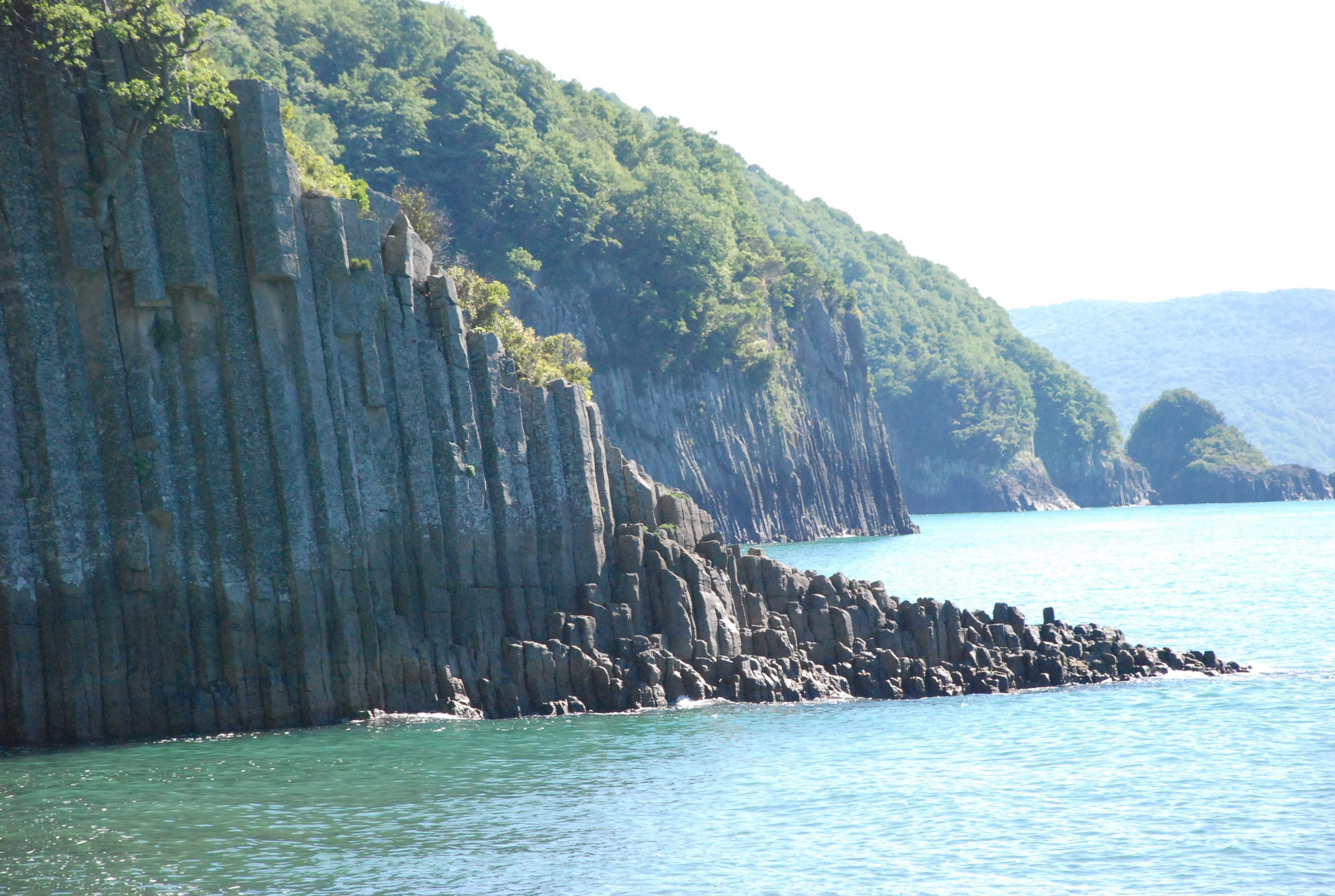 Türkiyenin 80 milyon yıllık lav sütunları turistleri bekliyor