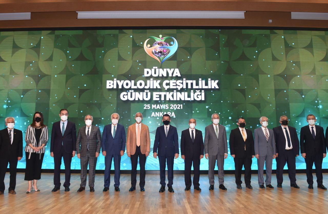 Bakan Pakdemirli: Dünyada biyolojik çeşitlilik azalırken Türkiyede artıyor