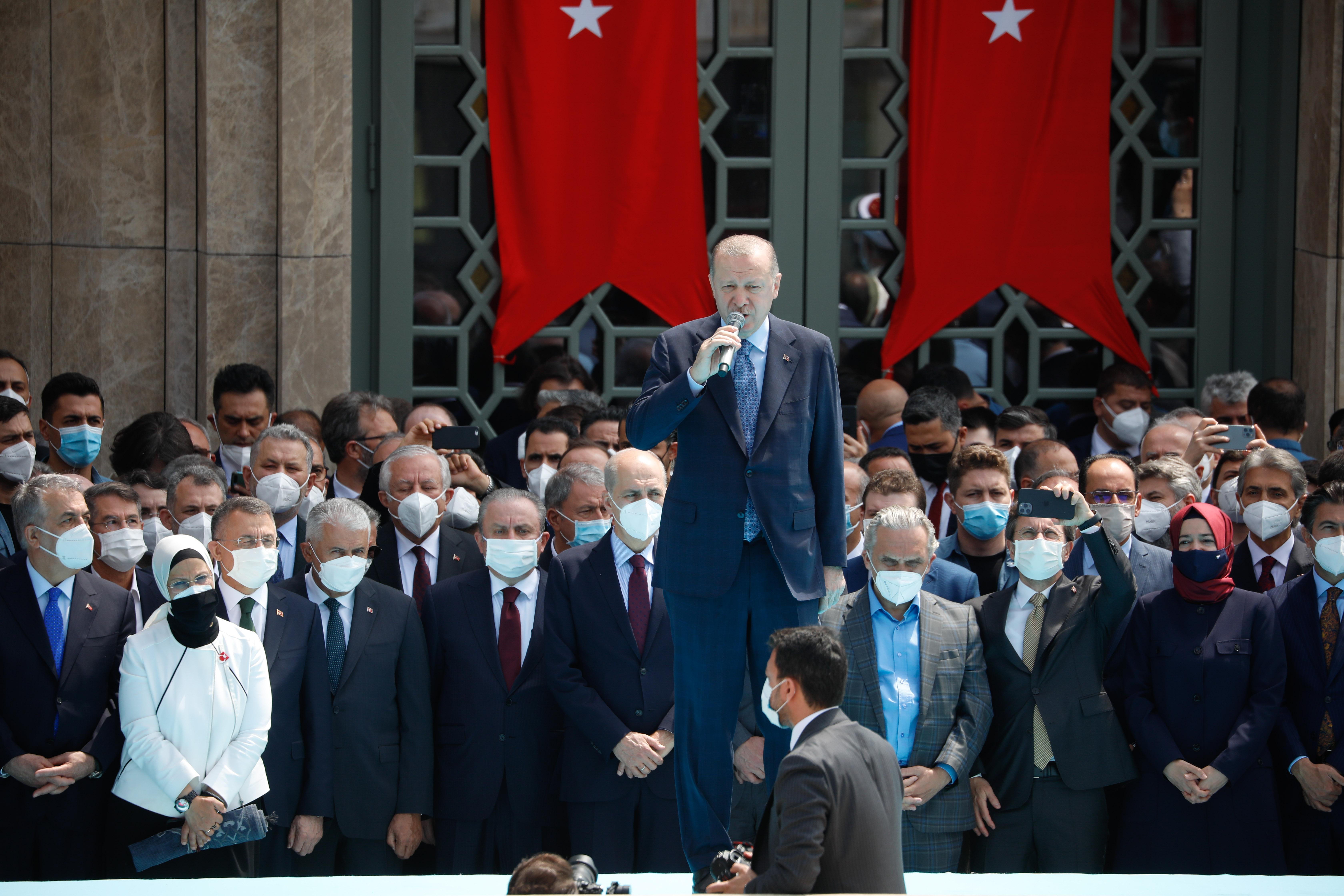 Erdoğan: Taksim Camii, İstanbulun sembolleri arasındaki seçkin yerini şimdiden almıştır