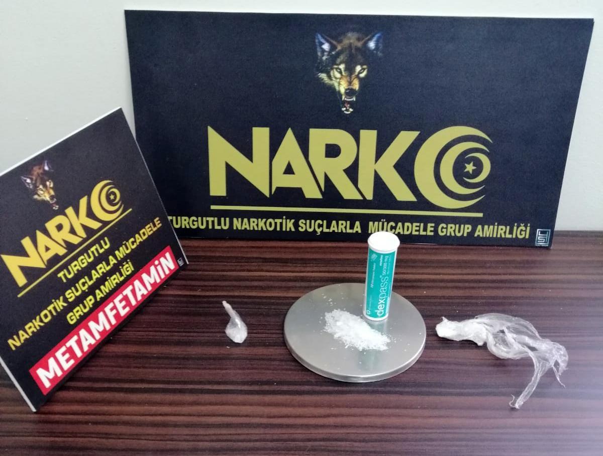 Silah zoruyla darbedip, senet imzalatan 4 kişi tutuklandı