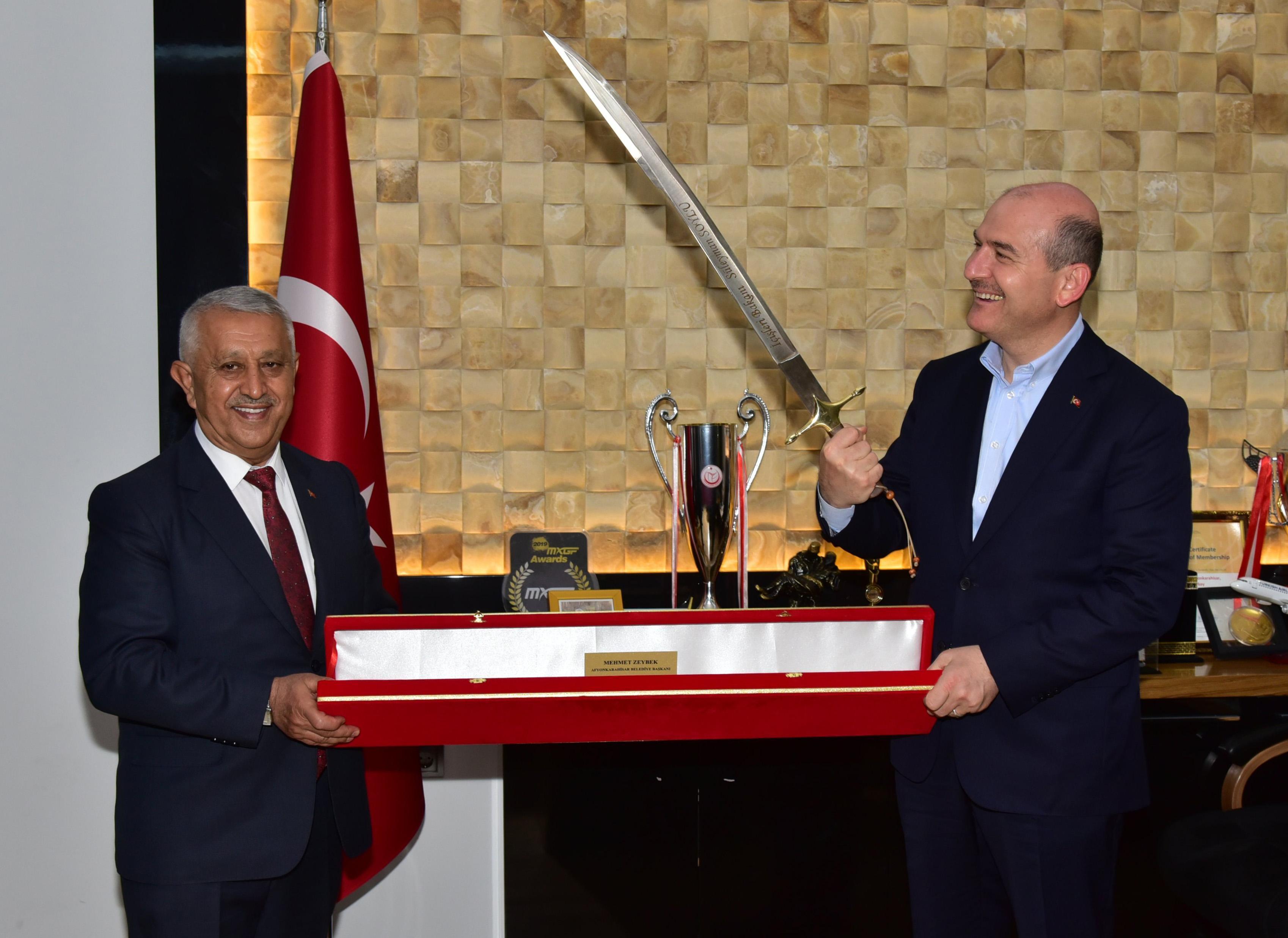 Bakan Soylu: Temmuz ayından sonra Türkiye ekonomisi sıçrama yapacak