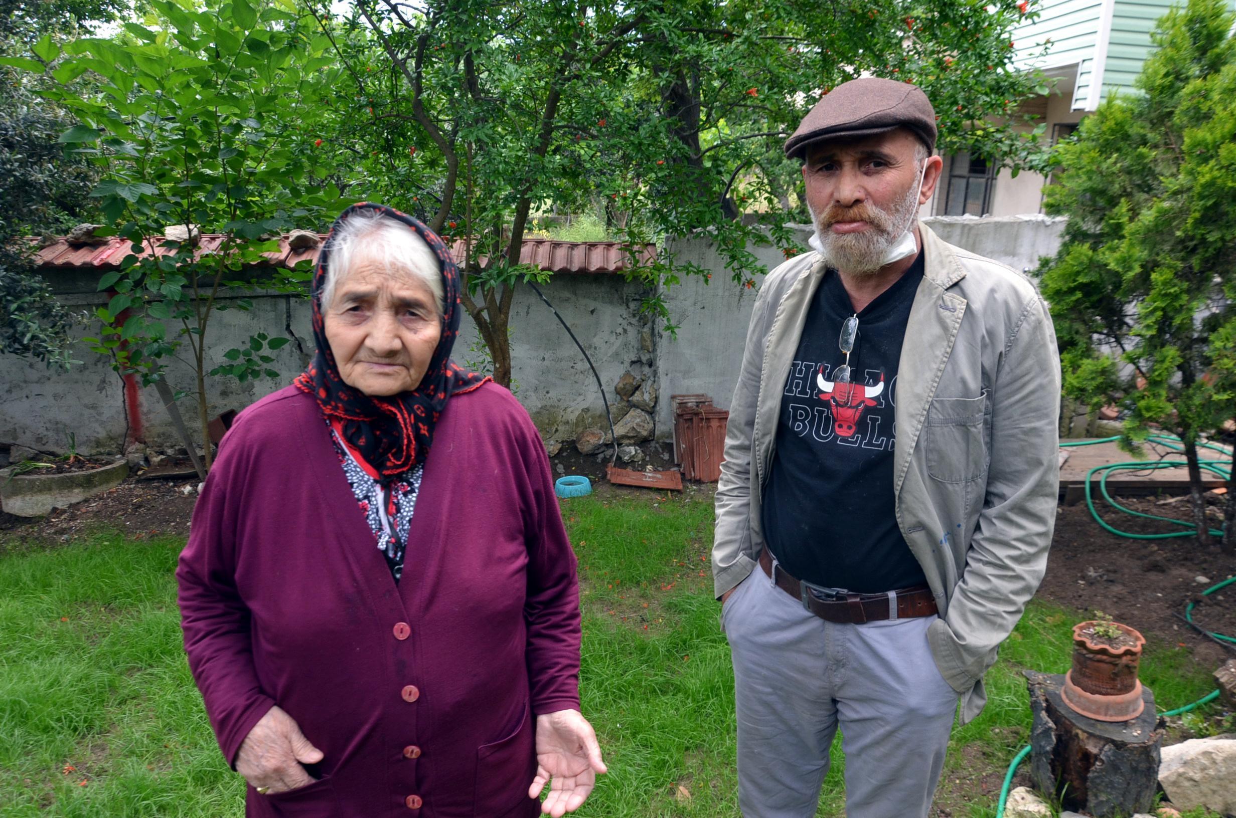 Komşu kavgasında tiyatrocunun keserle 3 dişi kırıldı