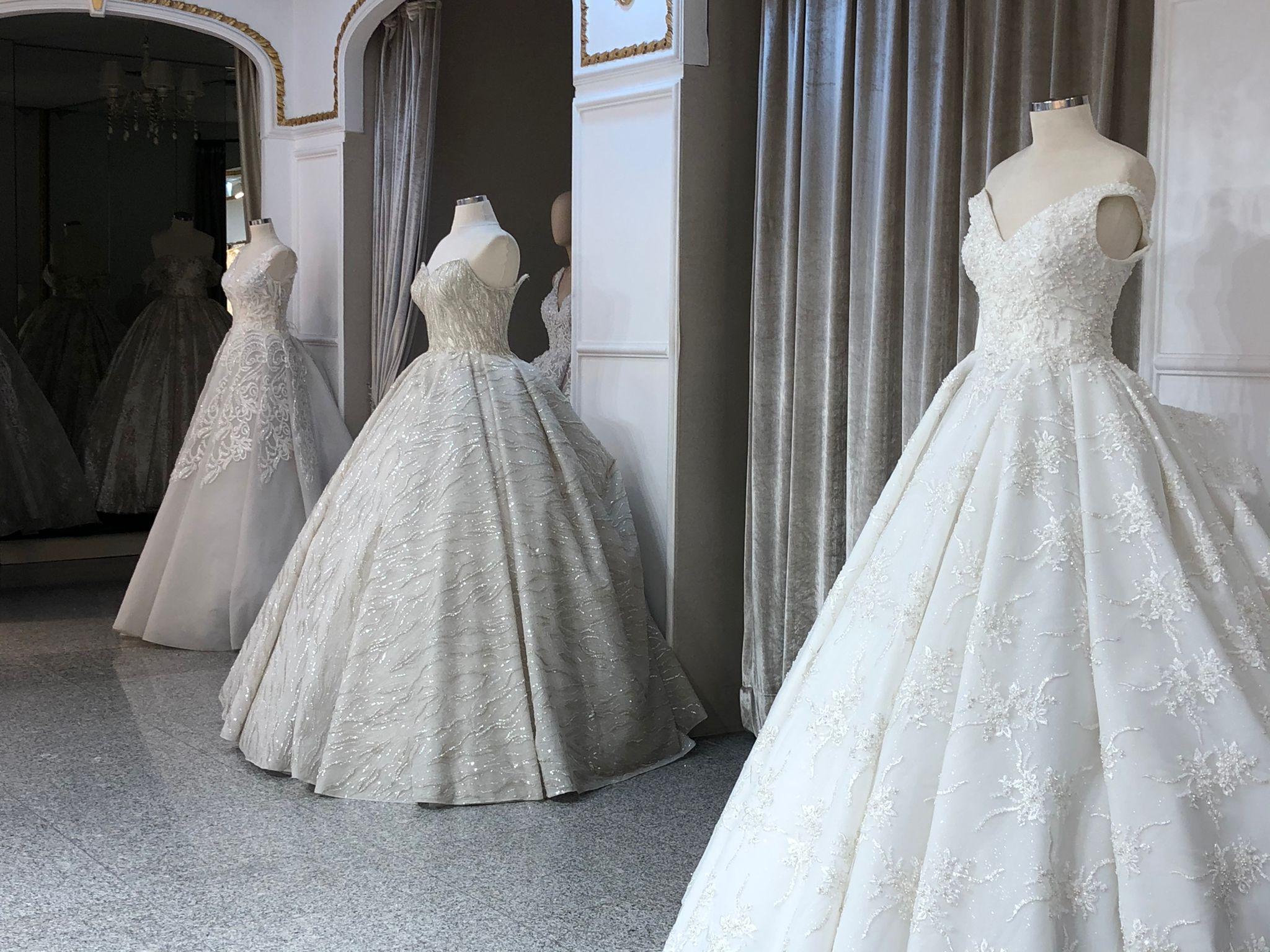 Yasak kalktı, gelinlikçiler hareketlendi