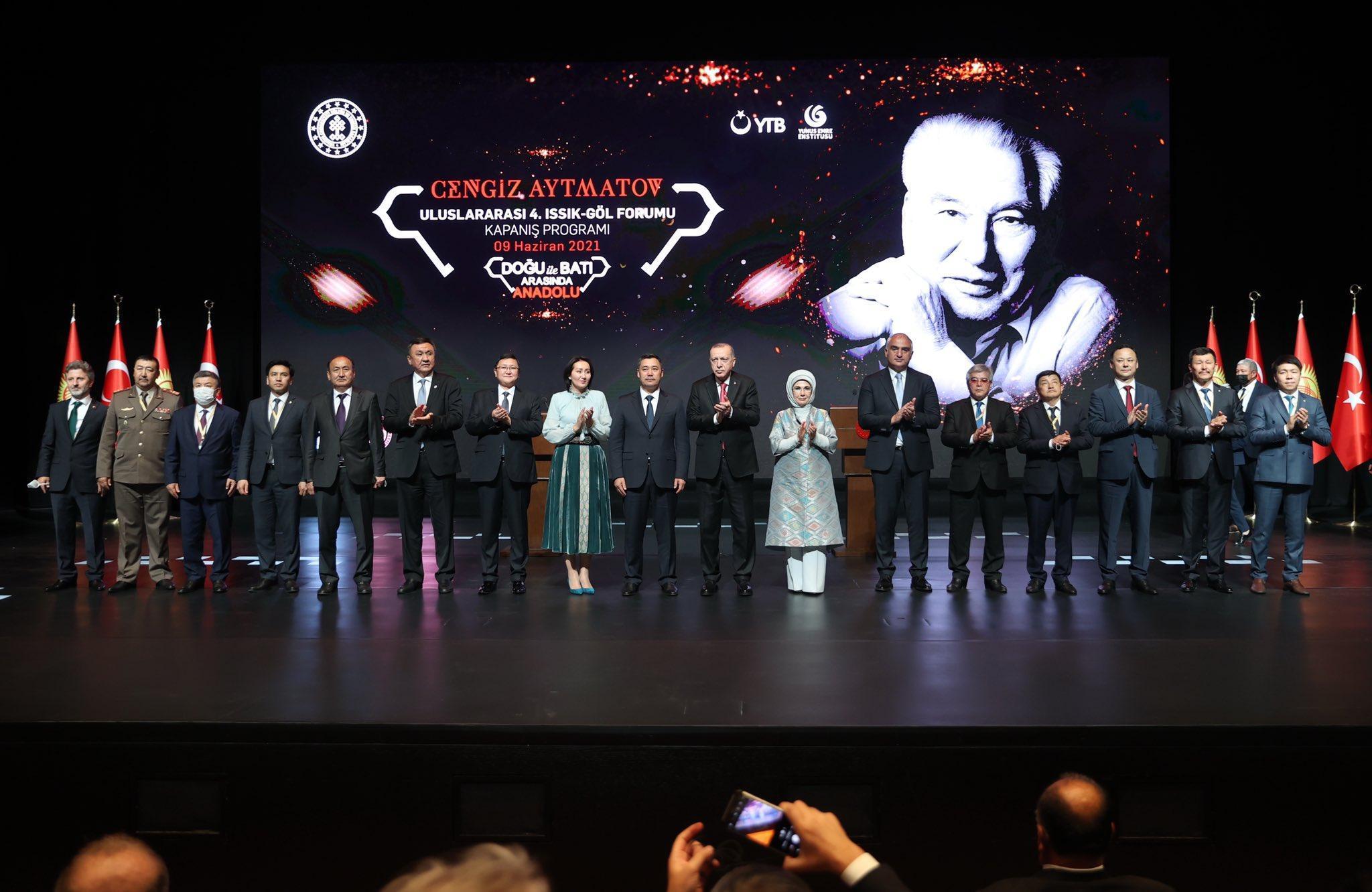 Erdoğan: Coğrafyamızı mankurtlardan kurtardıkça geleceğe güvenle bakacağız