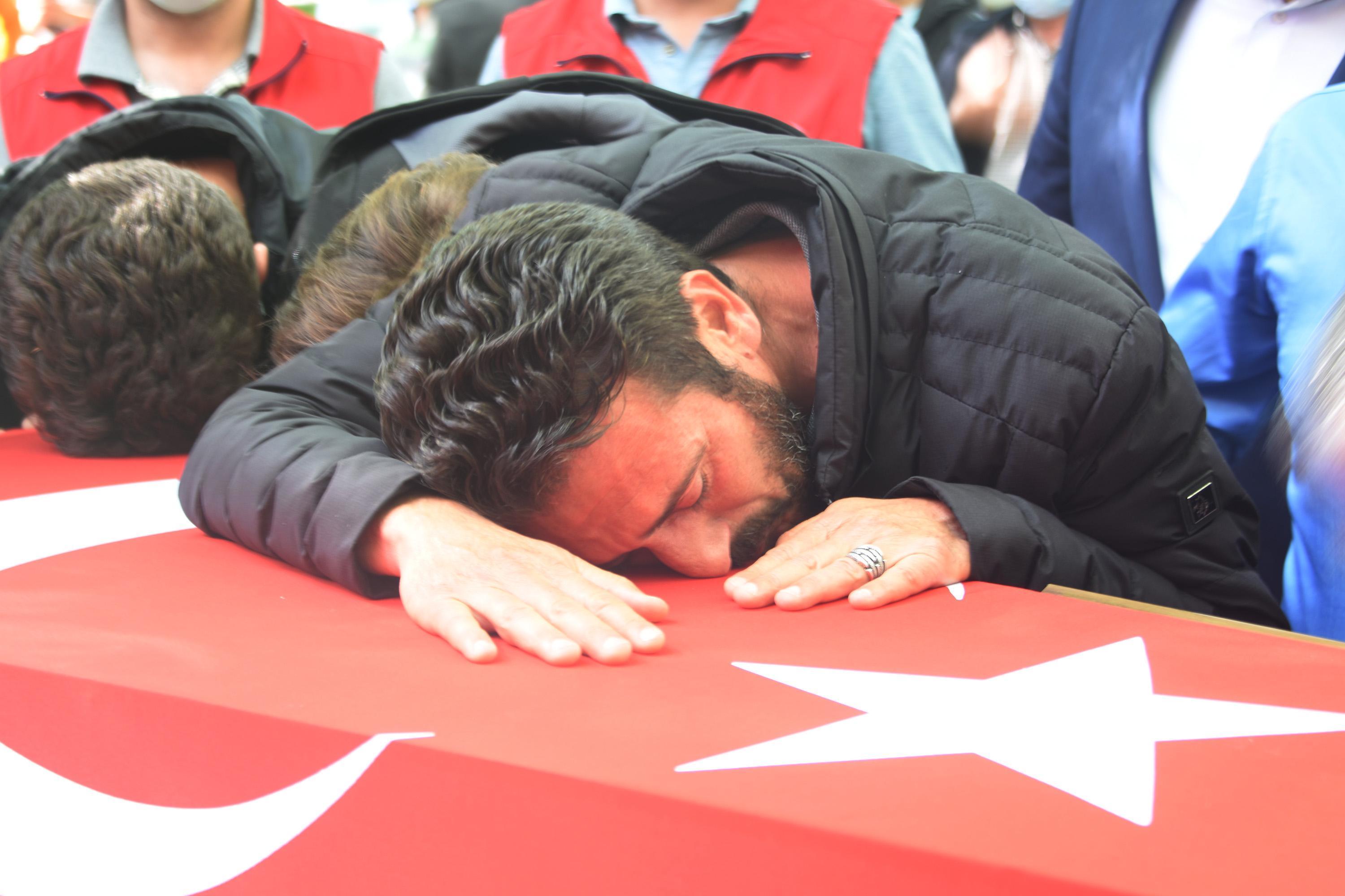 Şehit Akın, son yolculuğuna uğurlandı