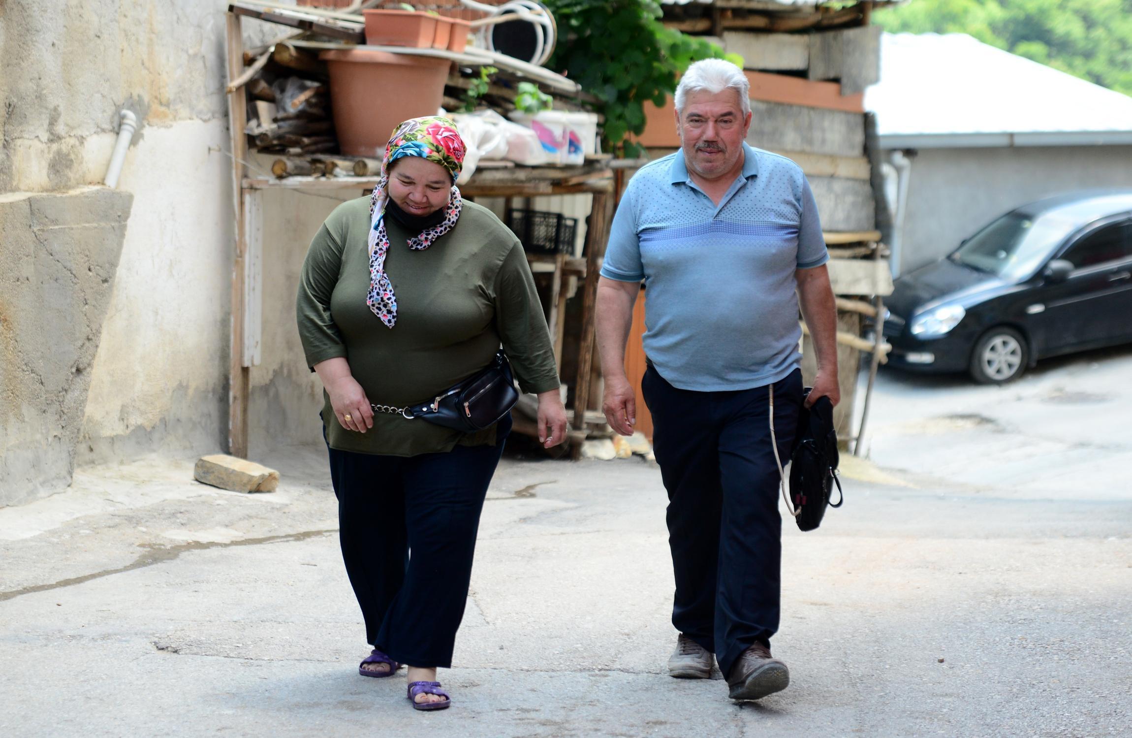 Kalplerini çantalarında taşıyorlar
