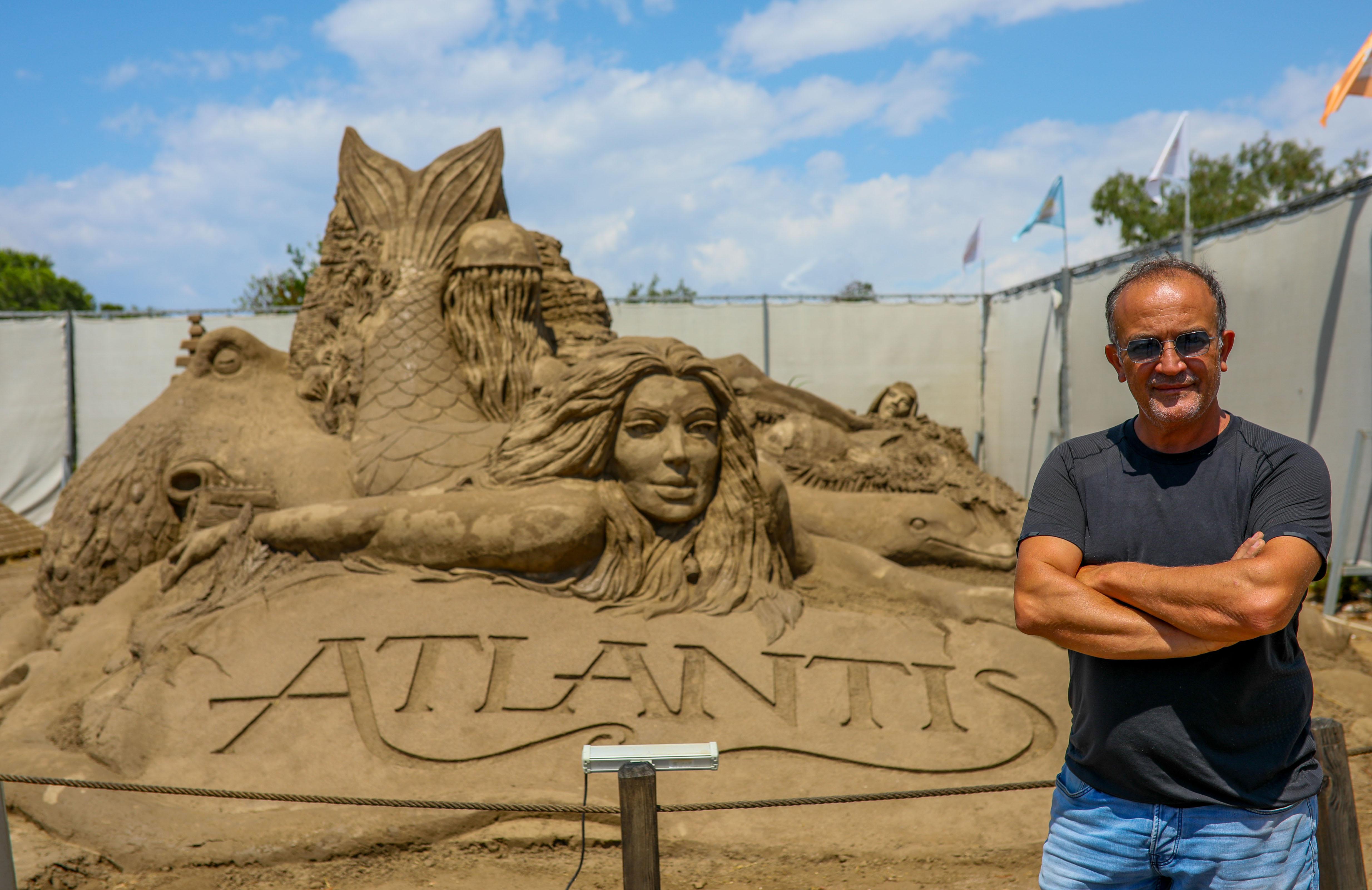 Kayıp Şehir Atlantis, kum üzerinde yükseldi