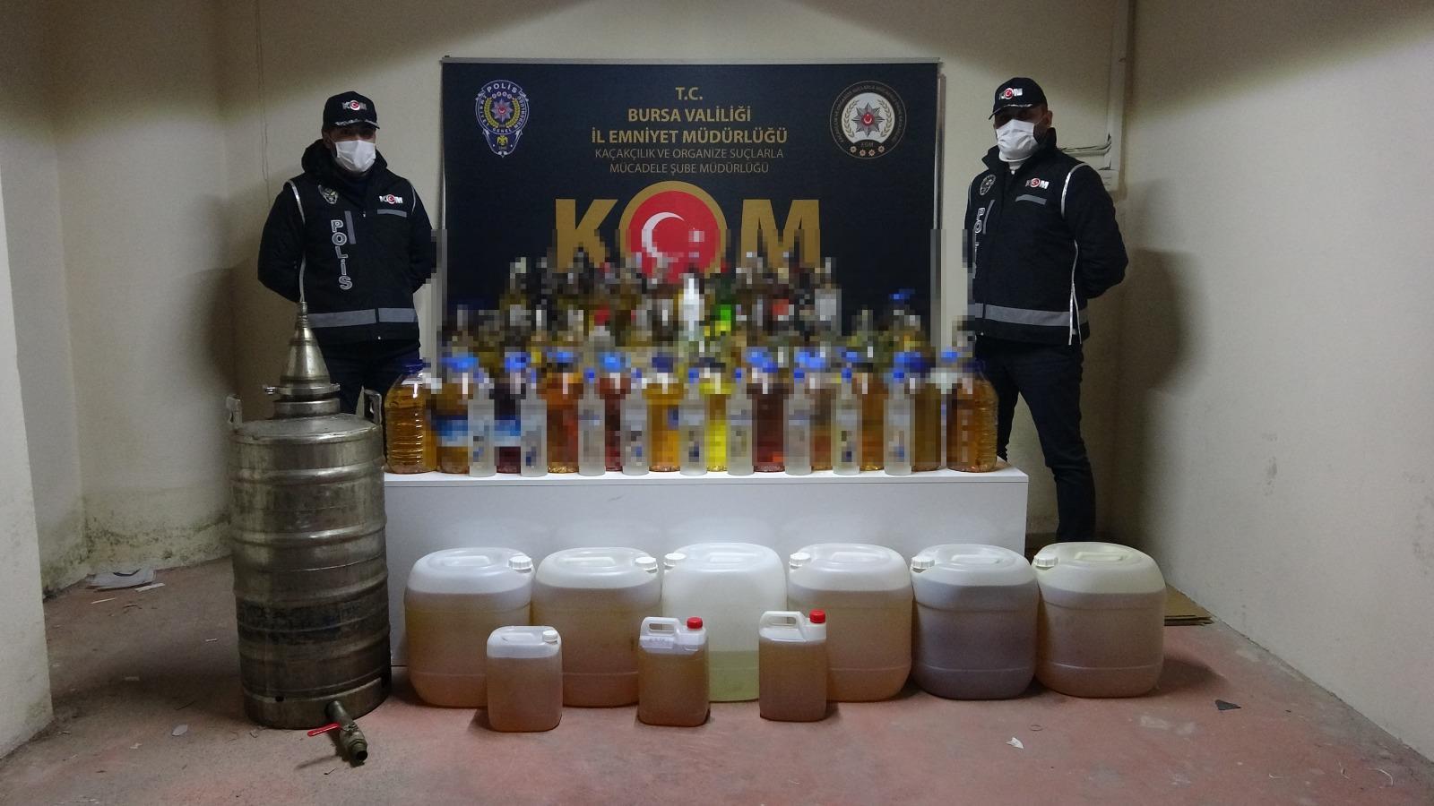 6 kişinin öldüğü sahte içki davasında gözlerini kaybeden sanığa tahliye