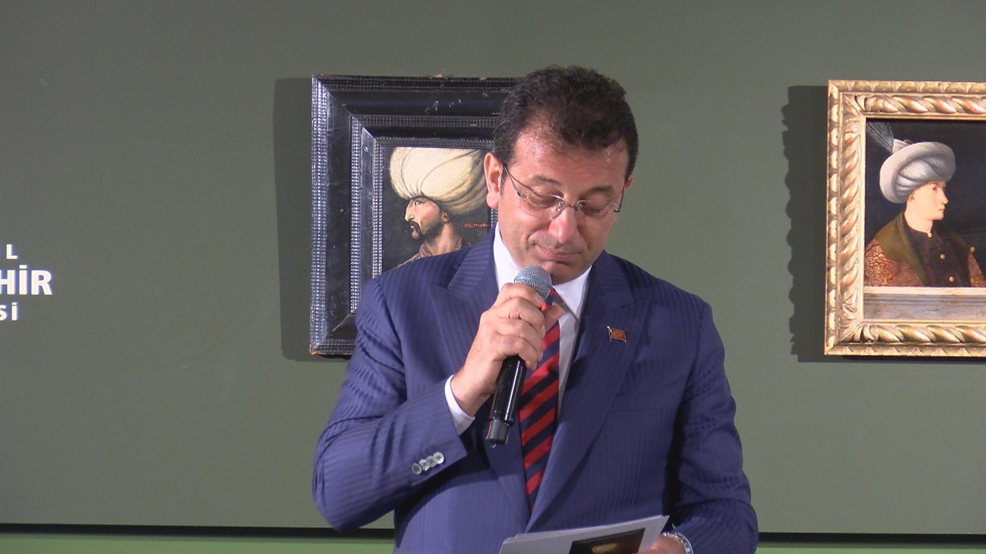 Kanuni Sultan Süleyman portresi, Fatih Sultan Mehmetin portresinin yanında yerini aldı