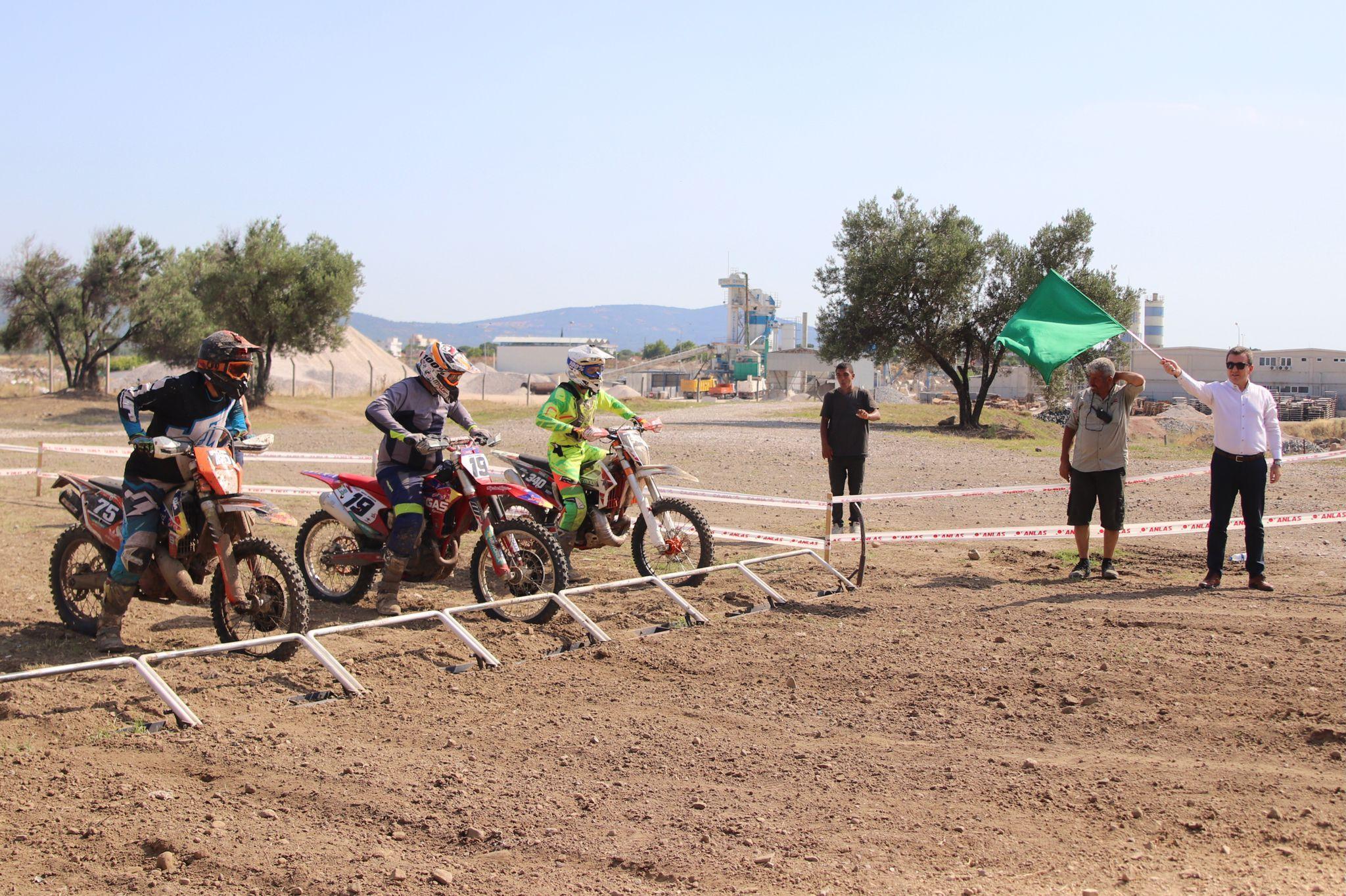 Türkiye Süper Enduro Şampiyonasına Bergama ev sahipliği yaptı