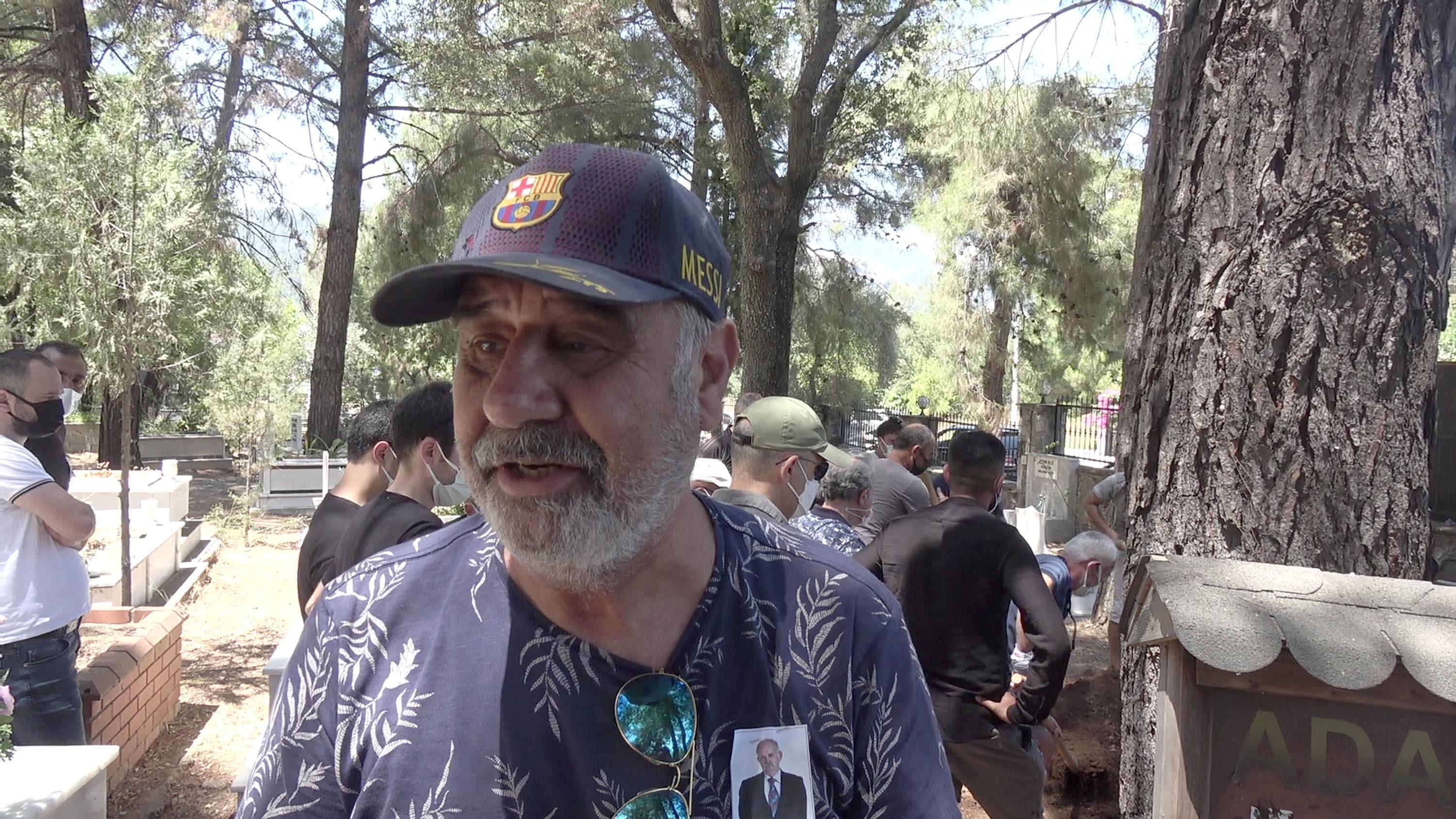 Oyuncu Ali Demirel Marmariste toprağa verildi