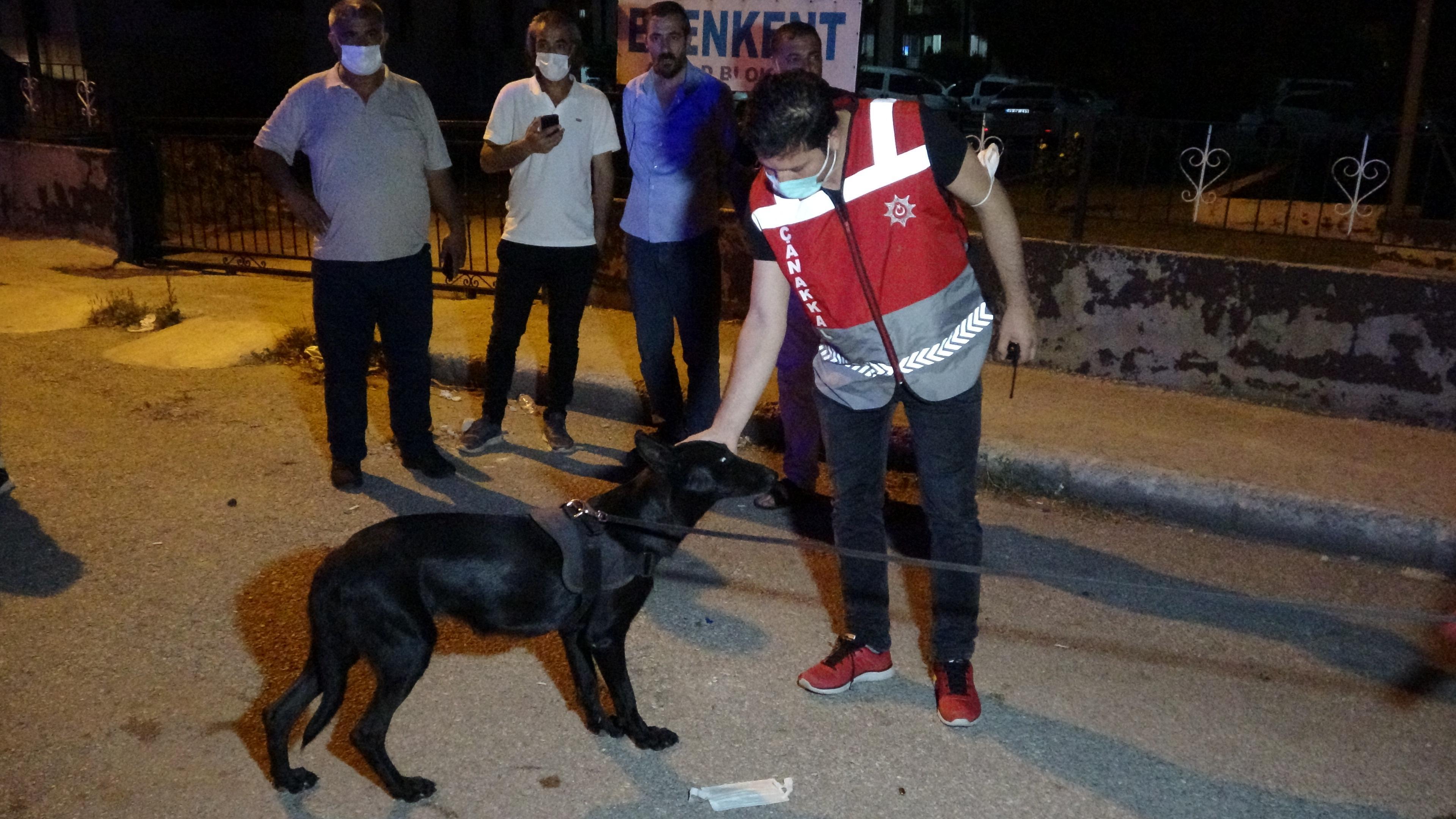 Çanakkale’de kaybolan çocuk, 5.5 saat sonra otomobil içinde uyurken bulundu
