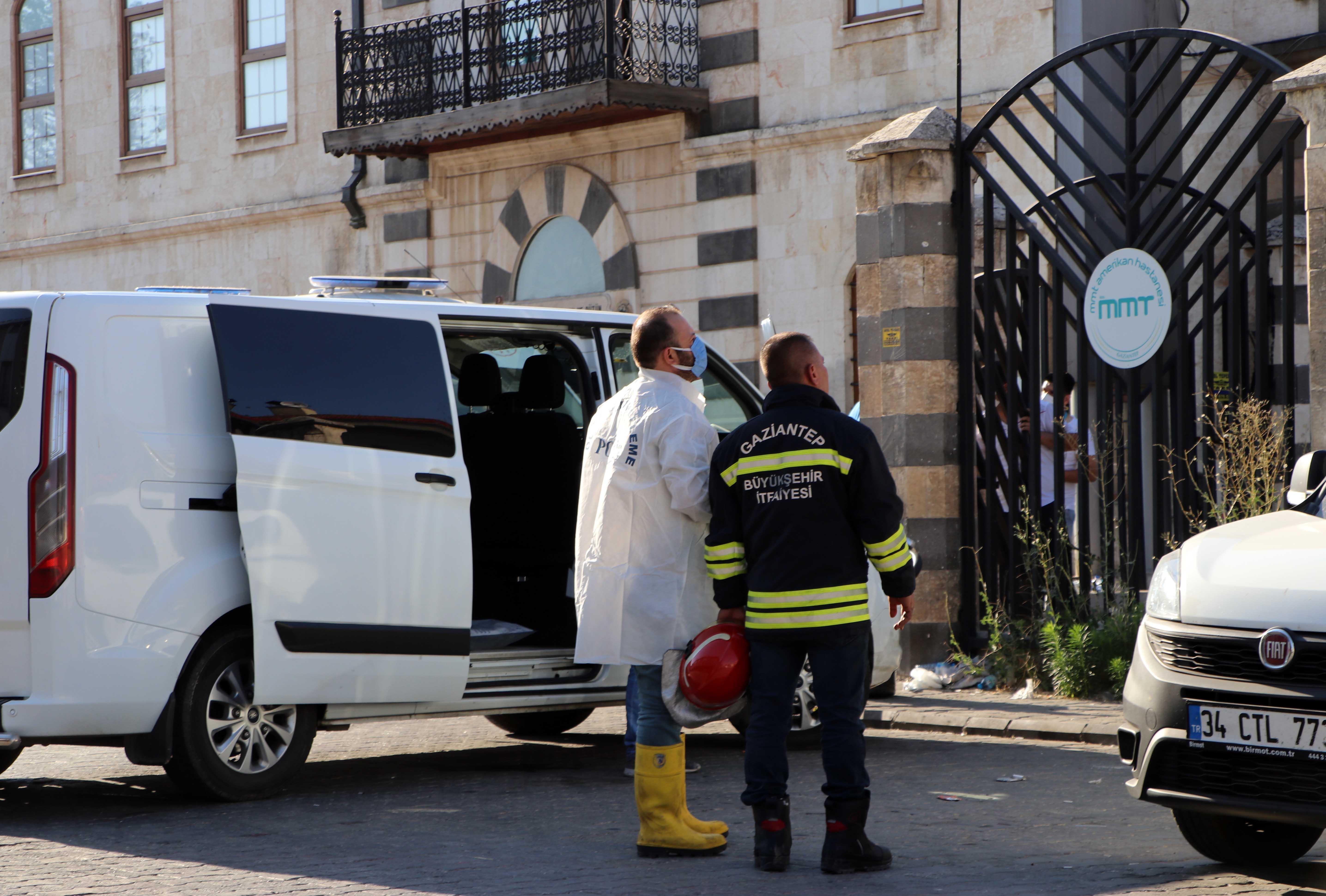 Gaziantepte özel hastanede yangın; 46 hasta tahliye edildi