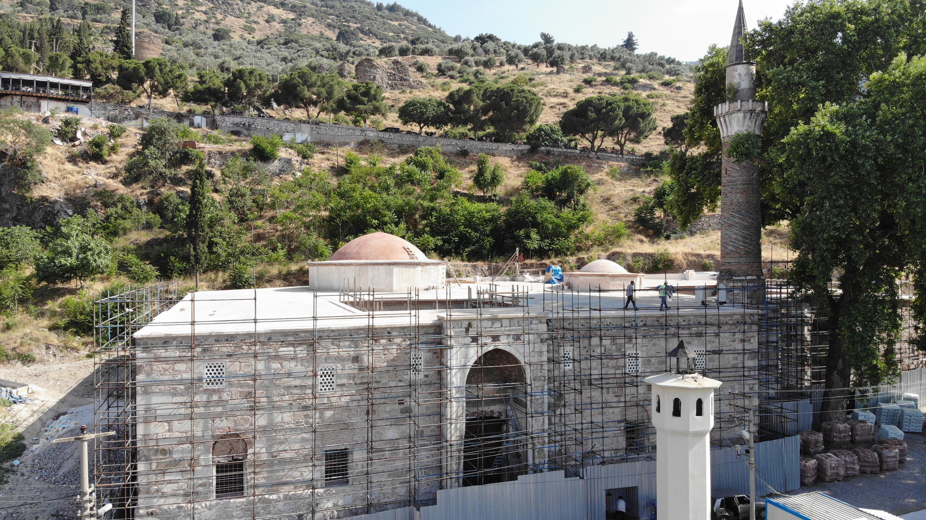 665 yıllık Manisa Ulu Camii, 3 yılın ardından ibadete hazırlanıyor