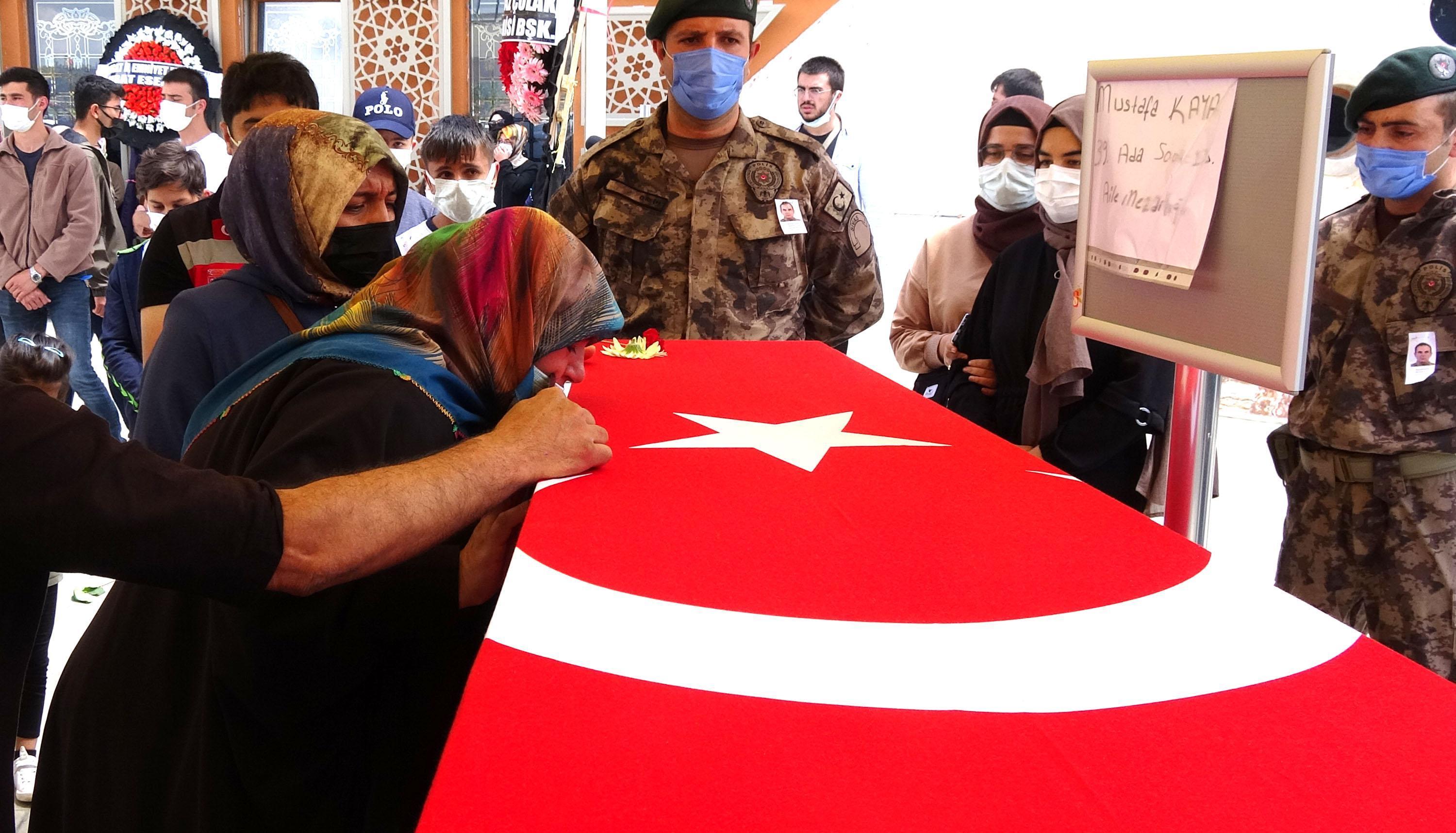 Beyin kanamasından hayatını kaybeden emniyet müdürü, toprağa verildi