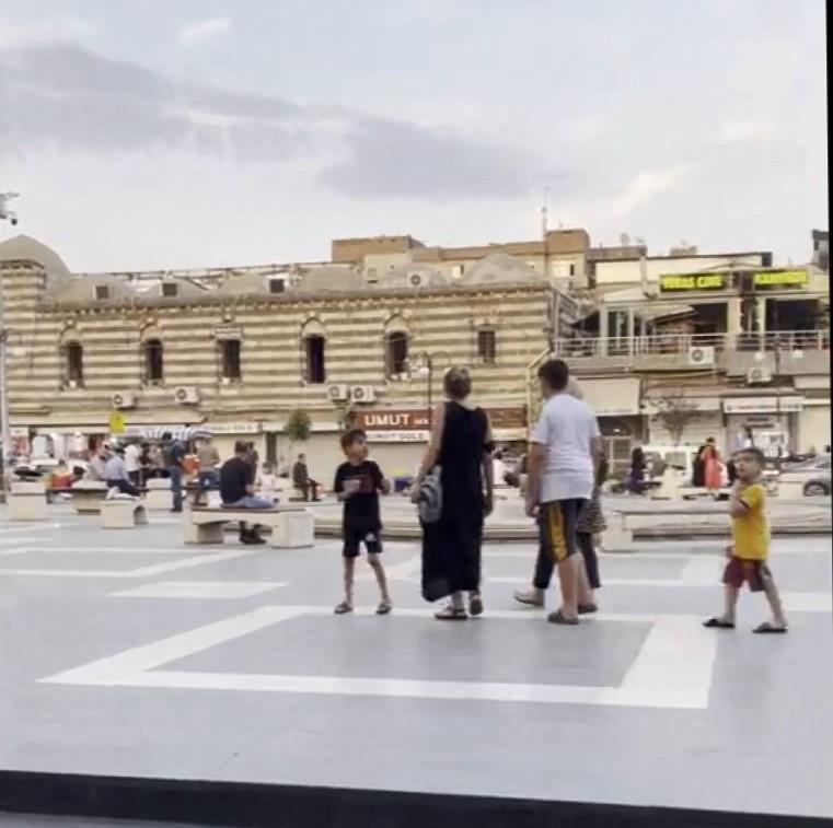 Doktor stantta Biontech var, Sinovac var diye bağırıp aşıya davet etti