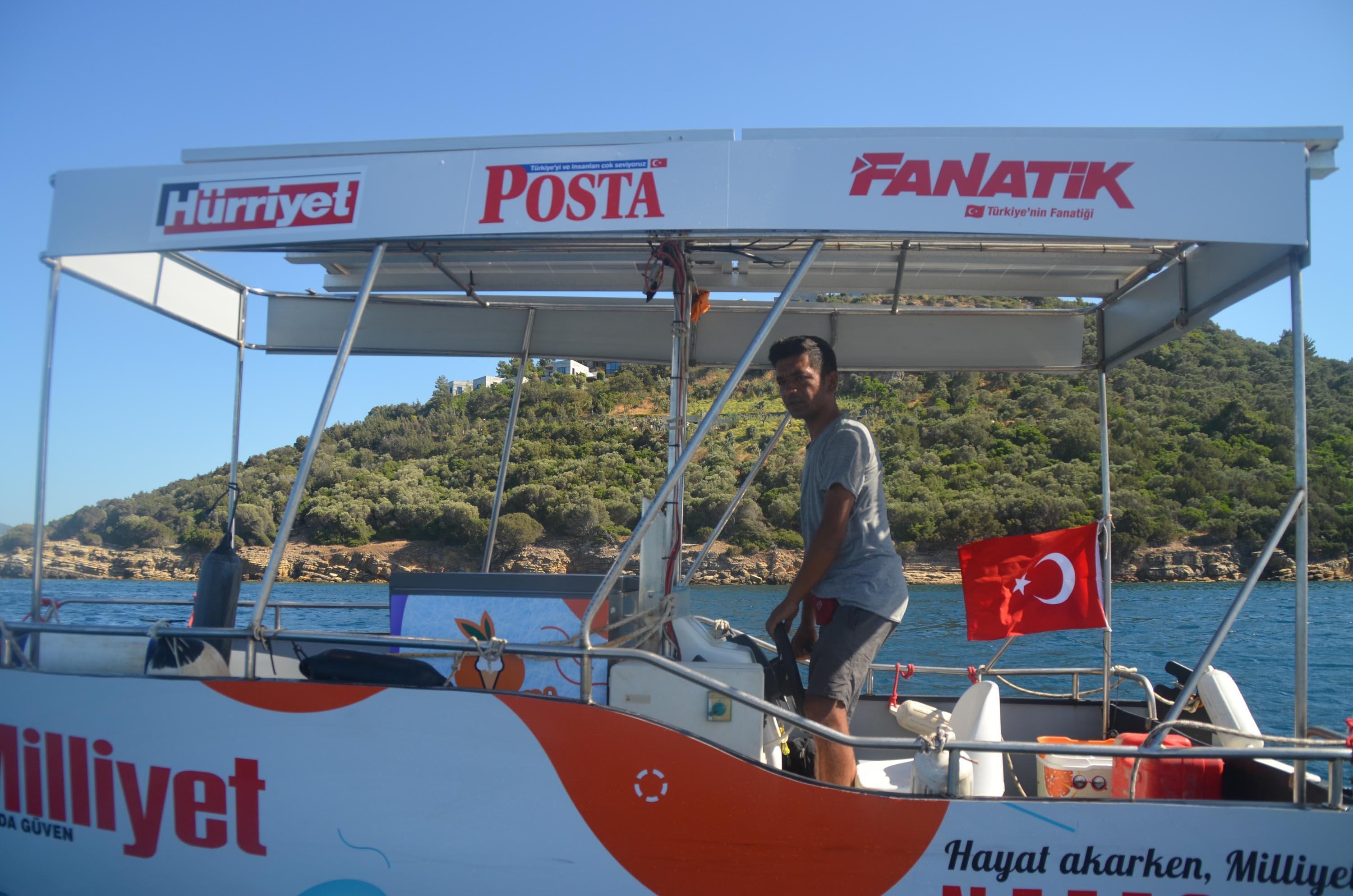 Bodrumda denizde de gazete keyfi