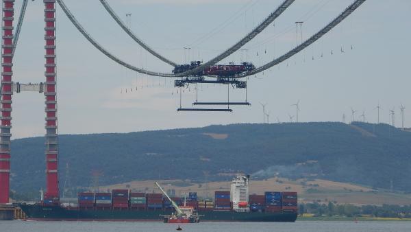 1915 Çanakkale Köprüsü’nde askı halatlarının montajı başladı