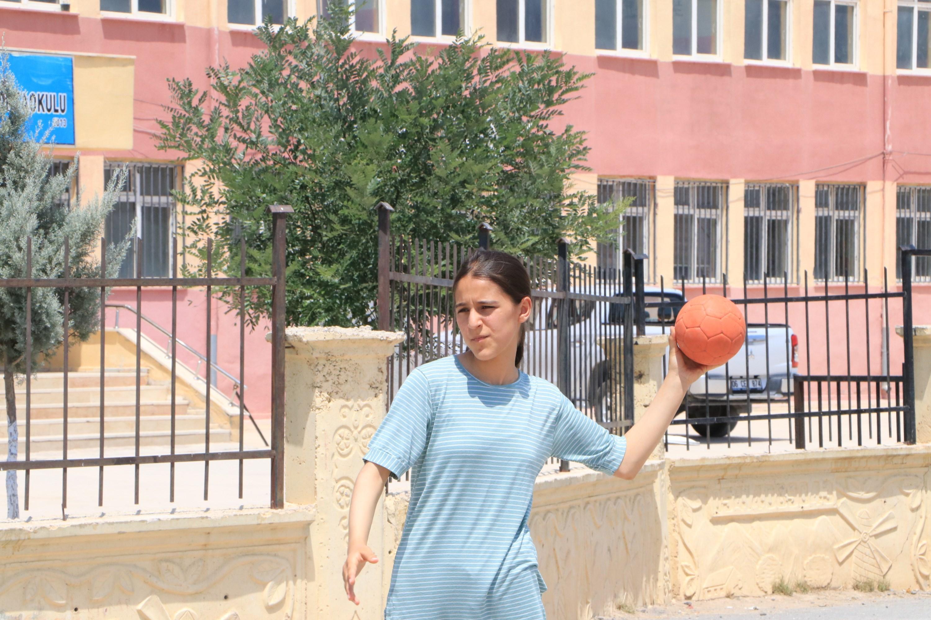 Haliliye Kaymakamlığı: Merve Akpınar ve ailesinin okuluna alınmadığı iddiası gerçeği yansıtmıyor