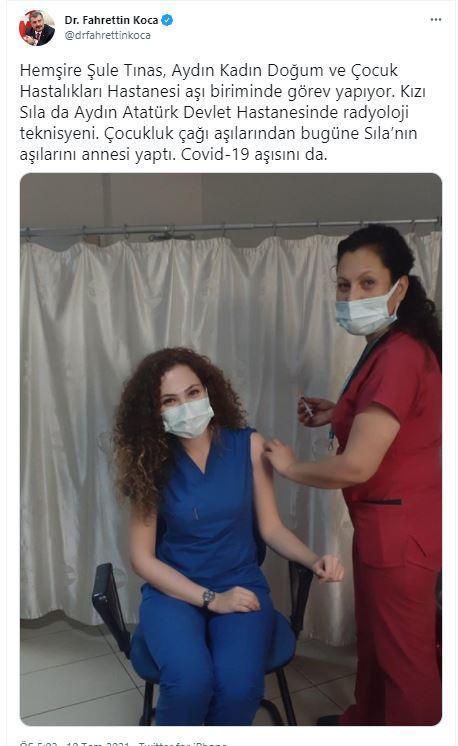 Bakan Kocadan sağlıkçı anneden sağlıkçı kızına aşı paylaşımı