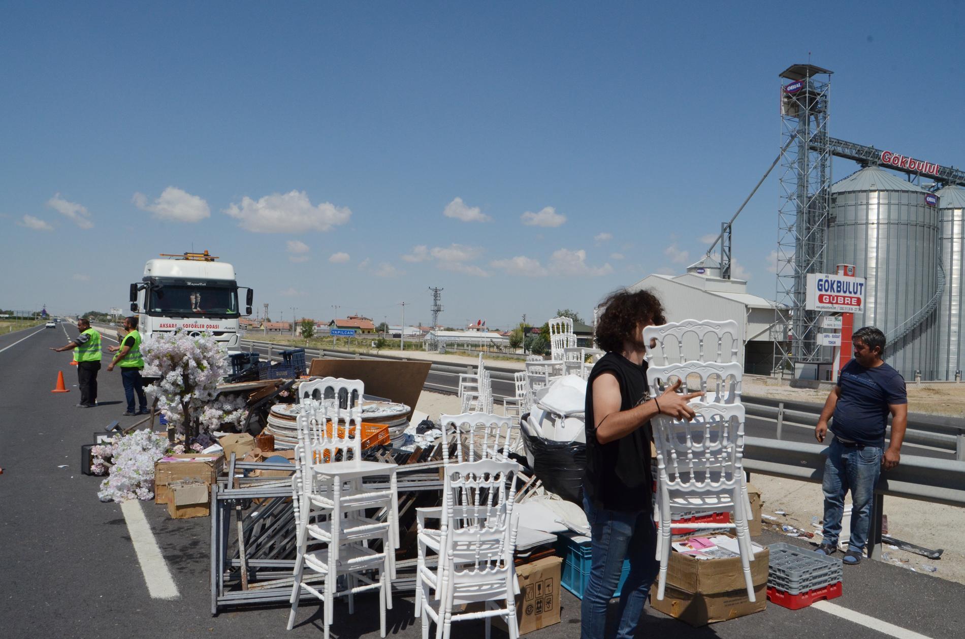 Kazadan kaçarken kaza yaptı: 2si çocuk, 6 yaralı