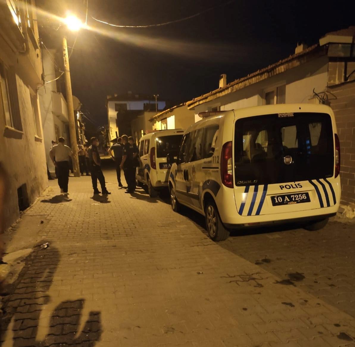 Husumetlilerinin düğününü basıp rastgele ateş açtı: 1i çocuk 2 ölü, 8 yaralı