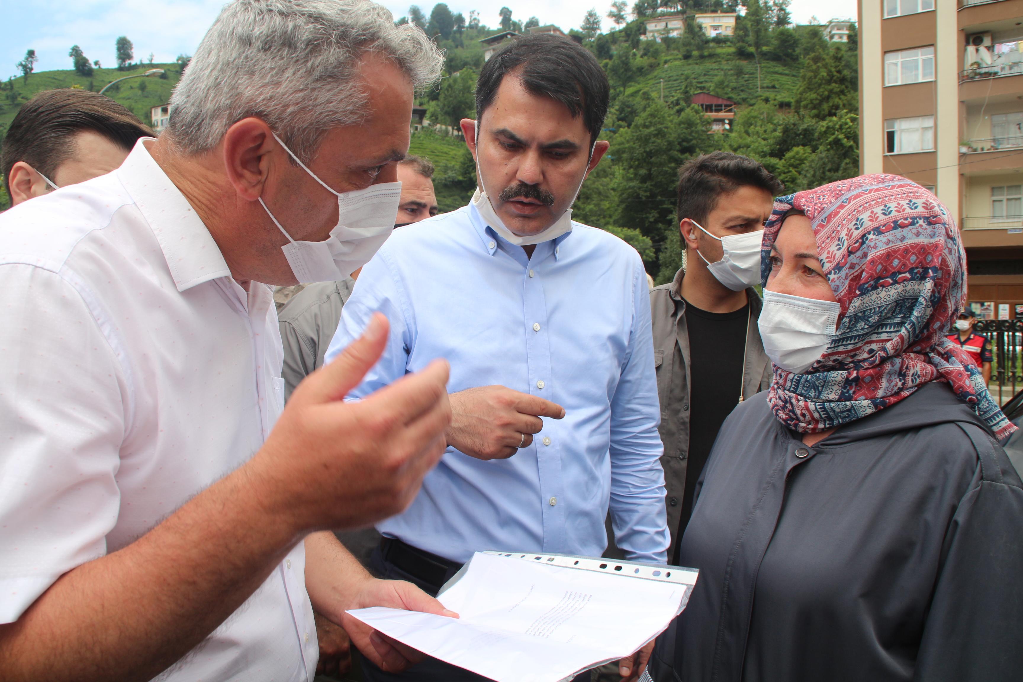 Rize’de selin izleri siliniyor, kayıp 2 kişi aranıyor