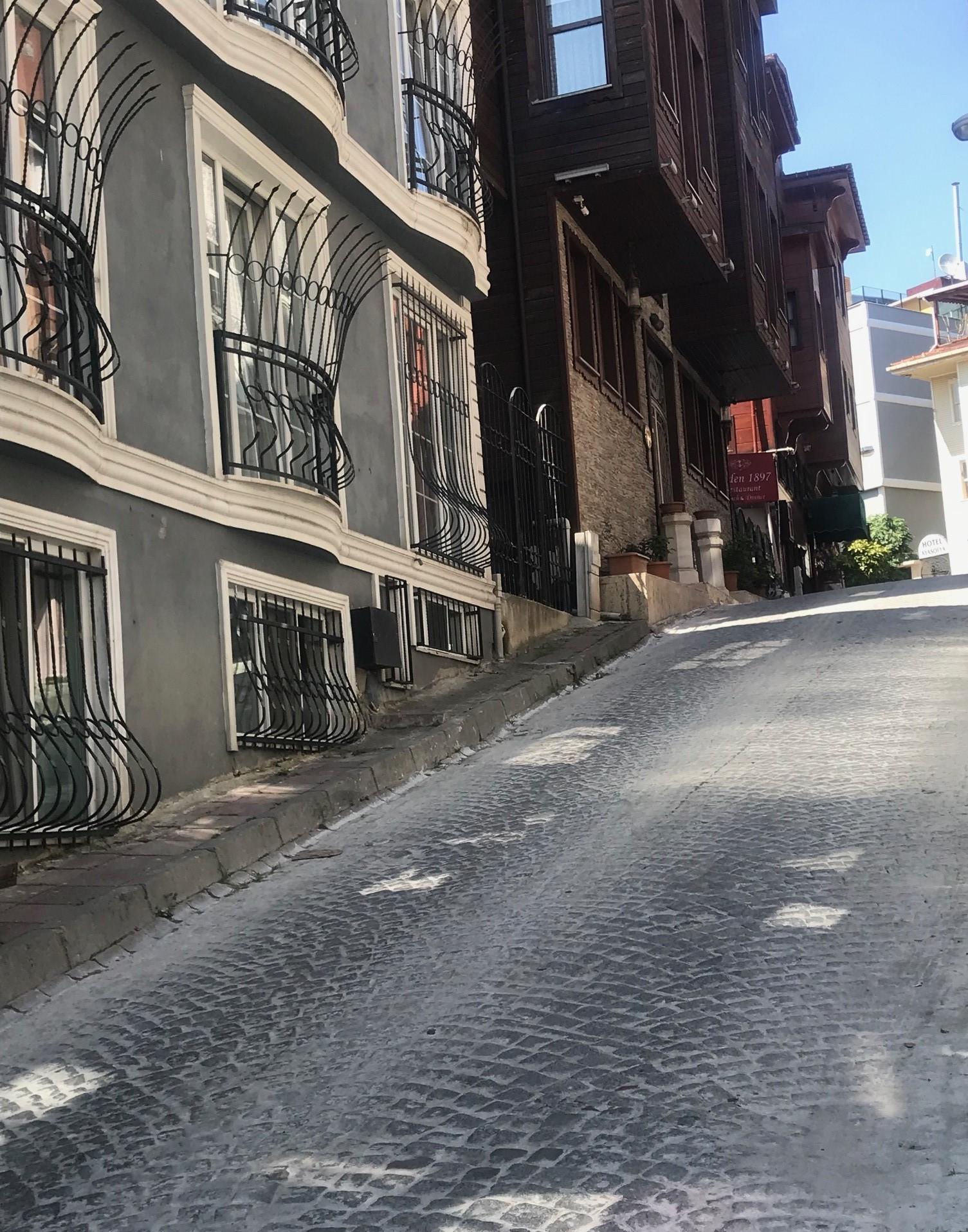 Meşhur fotoğraftaki sahibi Gazeteci Çocuk hayatını kaybetti