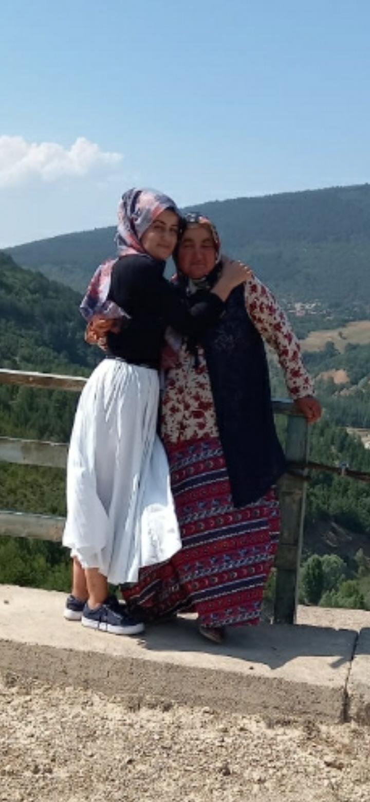 Aynı aileden 5 kişinin boğulduğu baraj gölüne inen yol kapatıldı