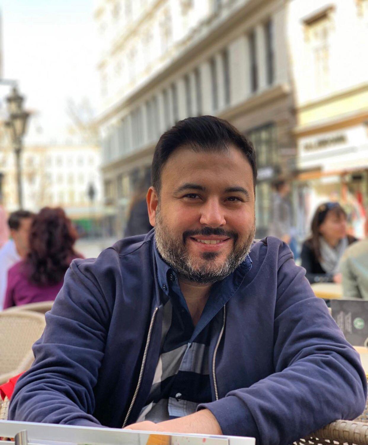 Sanatçı Alişanın kardeşi hayatını kaybetti