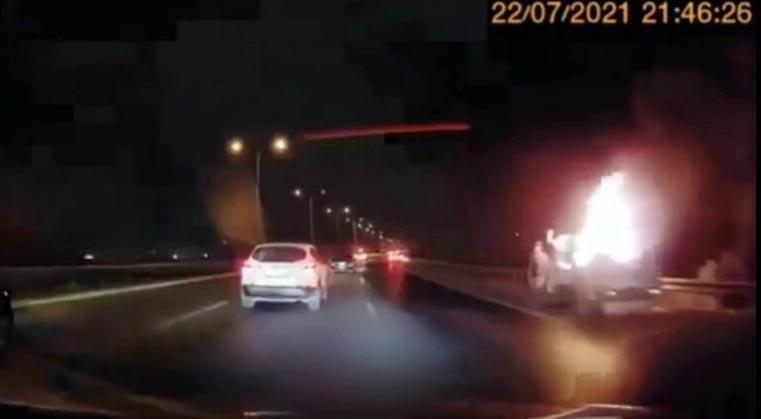 Kamyonet kasasında yanarak ölen küçük Cesur, toprağa verildi