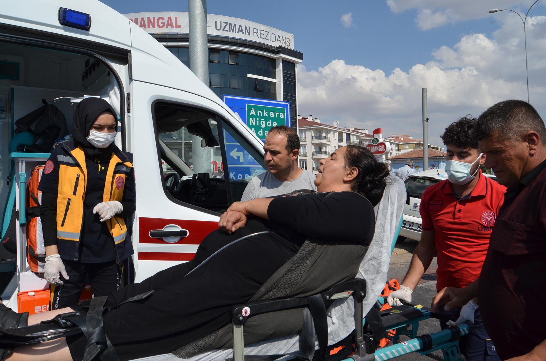 Hastane dönüşü kaza: 6 yaralı