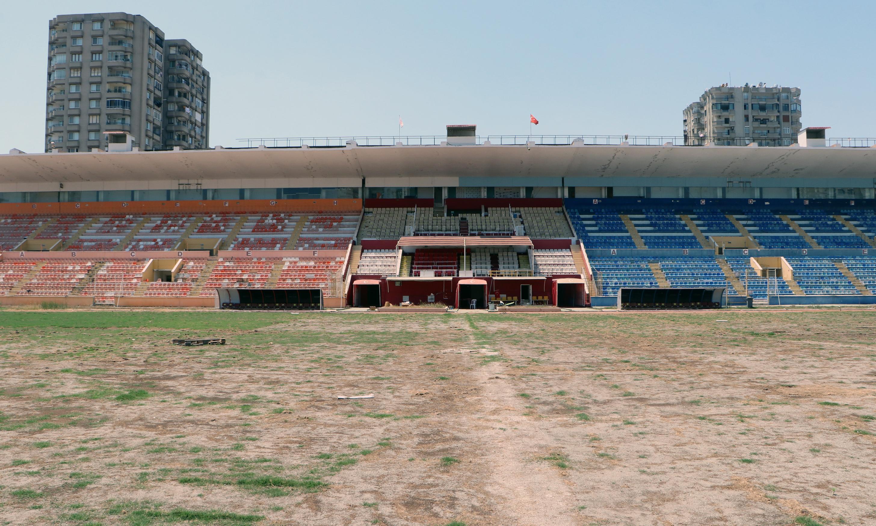Tarihi 5 Ocak Stadı millet bahçesi olacak, koltukları hatıra için satılacak