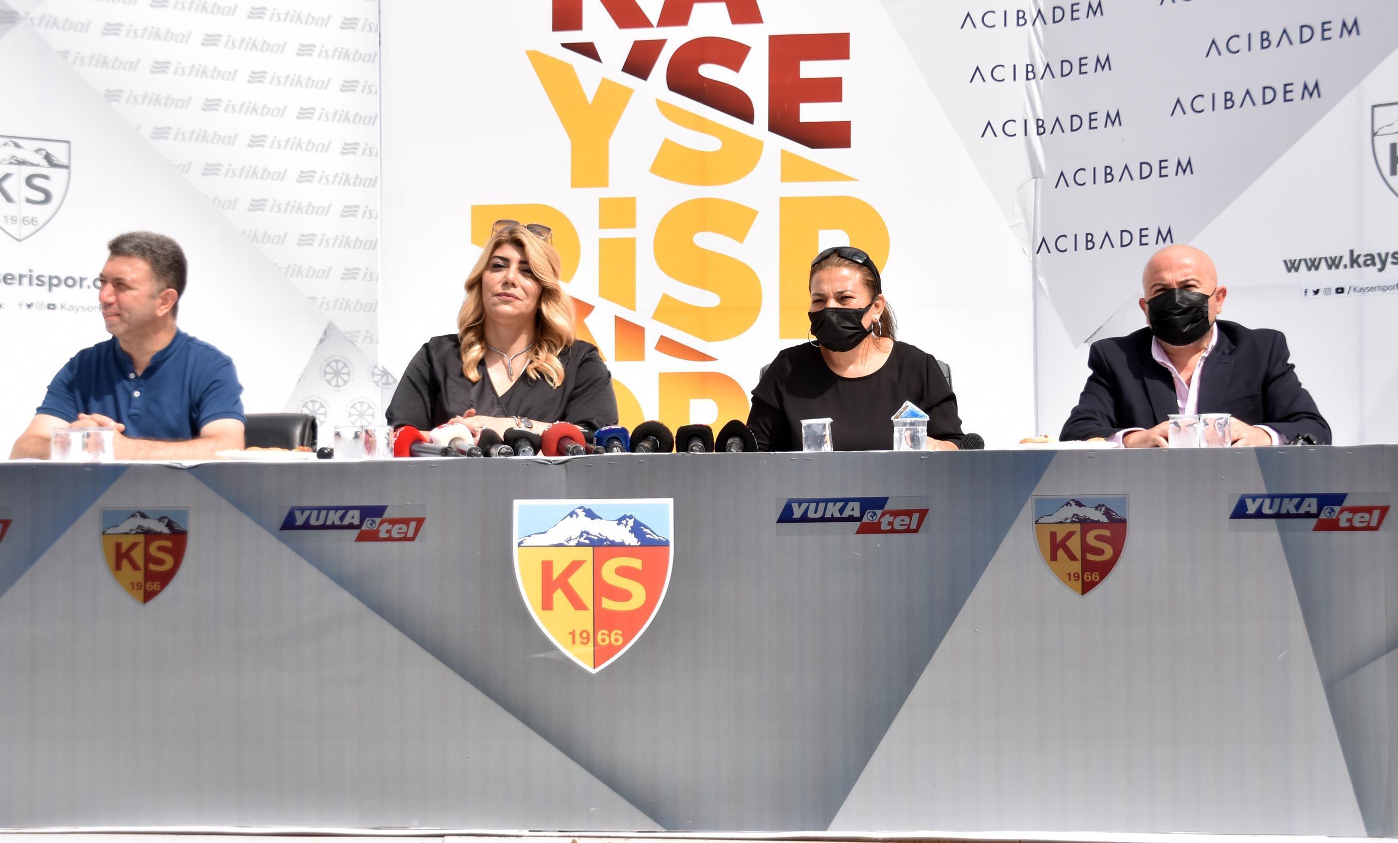 Yukatel Kayserisporun yeni sezon formaları tanıtıldı