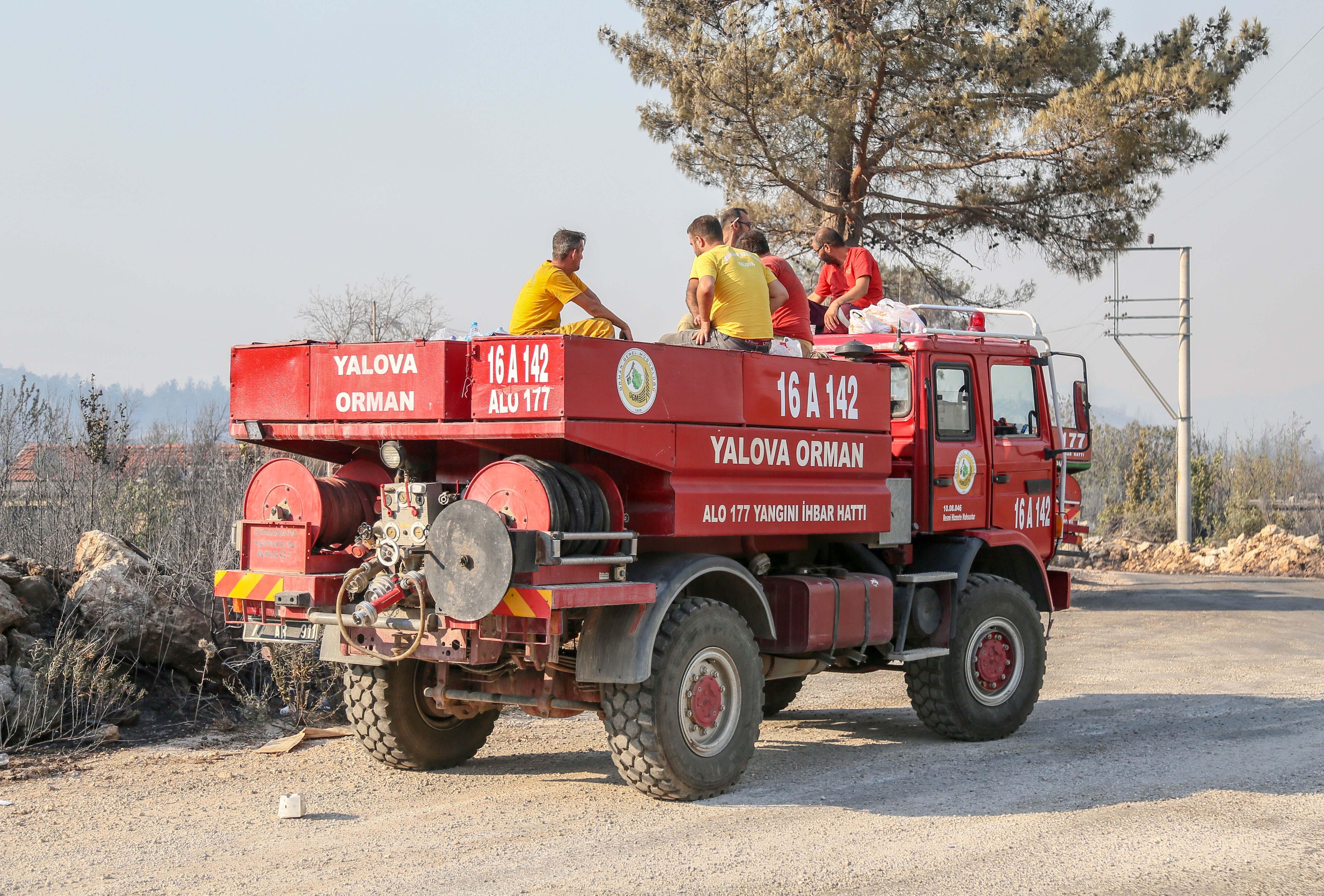 Manavgattaki büyük yangın 3üncü gününde