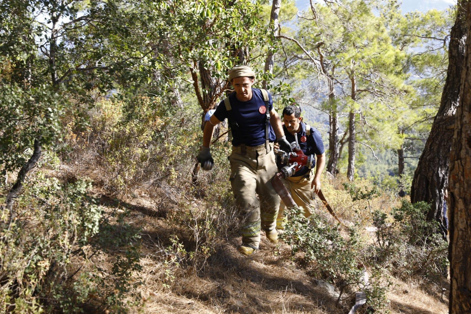 İstanbul İtfaiyesi Manavgat ve Marmariste görev yapmaya başladı