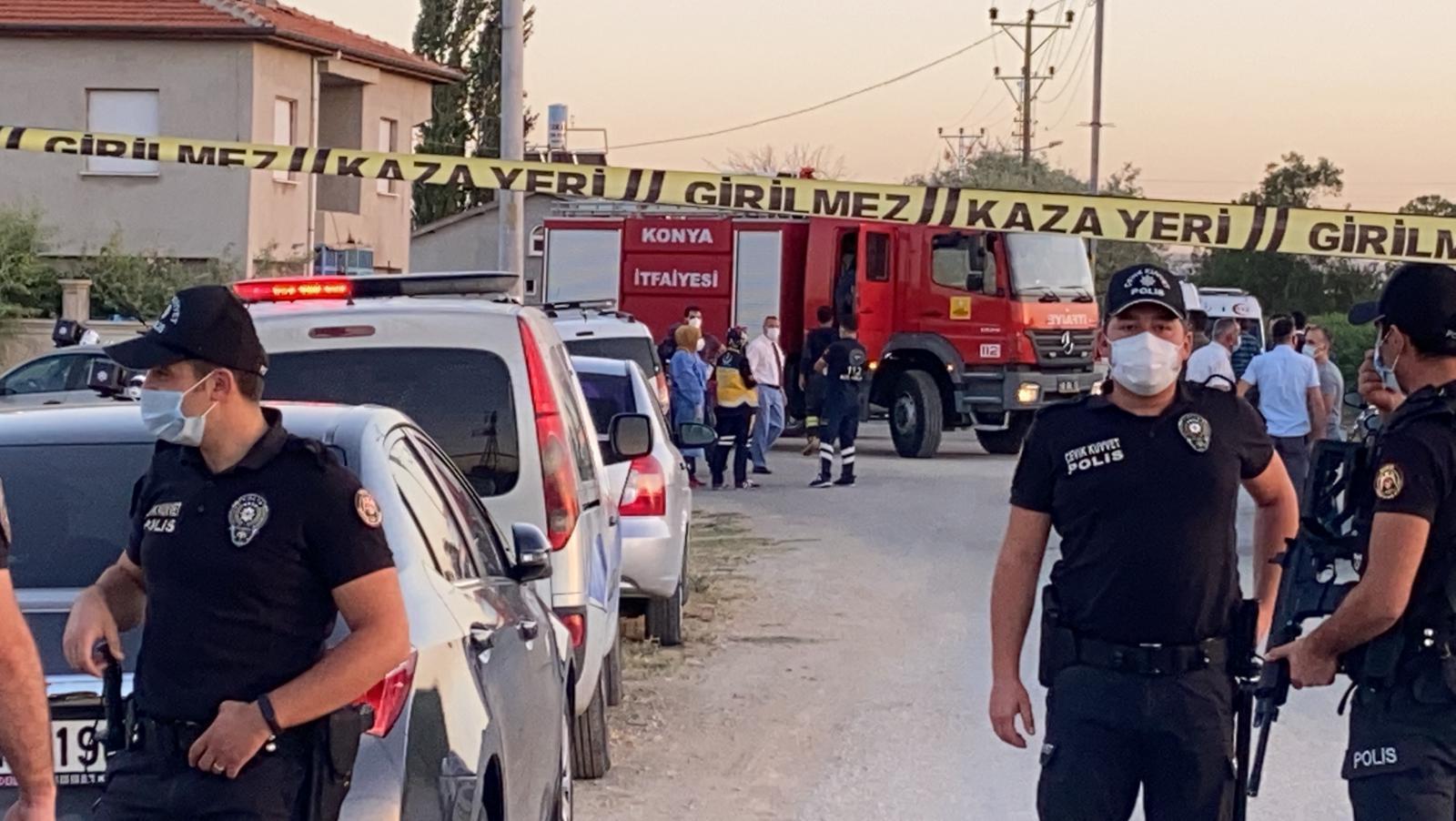 Konyada eve düzenlenen silahlı saldırıda 7 kişi öldü; ev de ateşe verildi