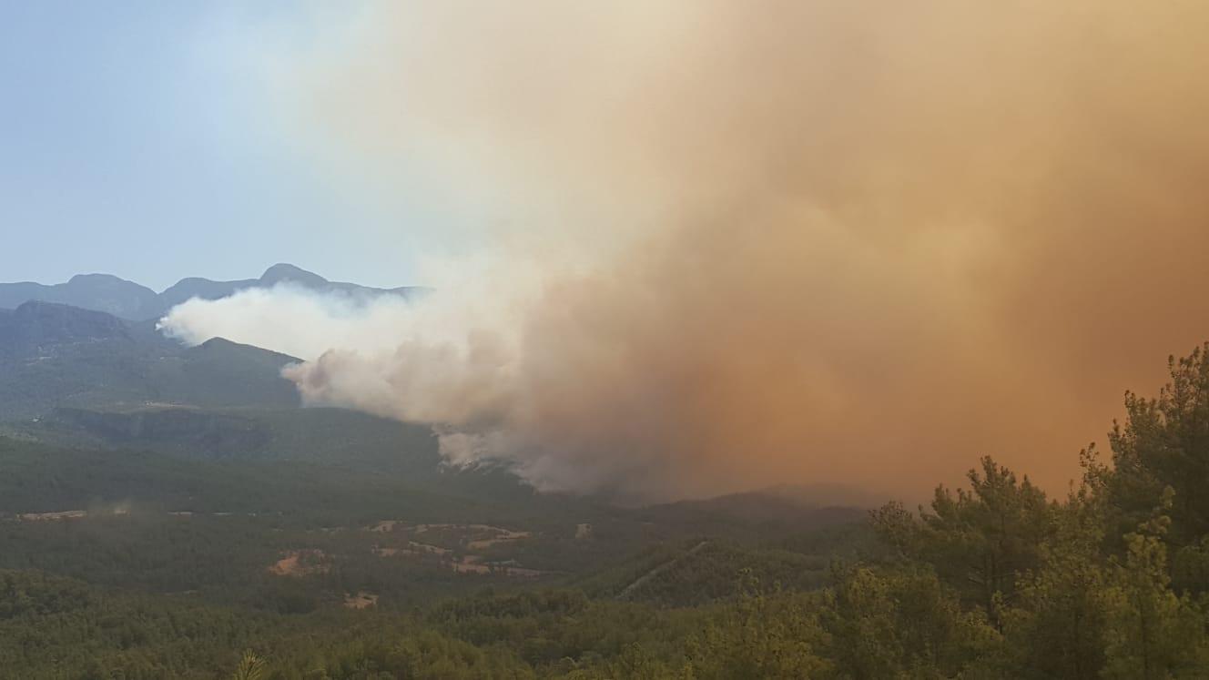 Manavgattaki büyük yangın 4üncü gününde; 2 orman işçisi yaşamını yitirdi