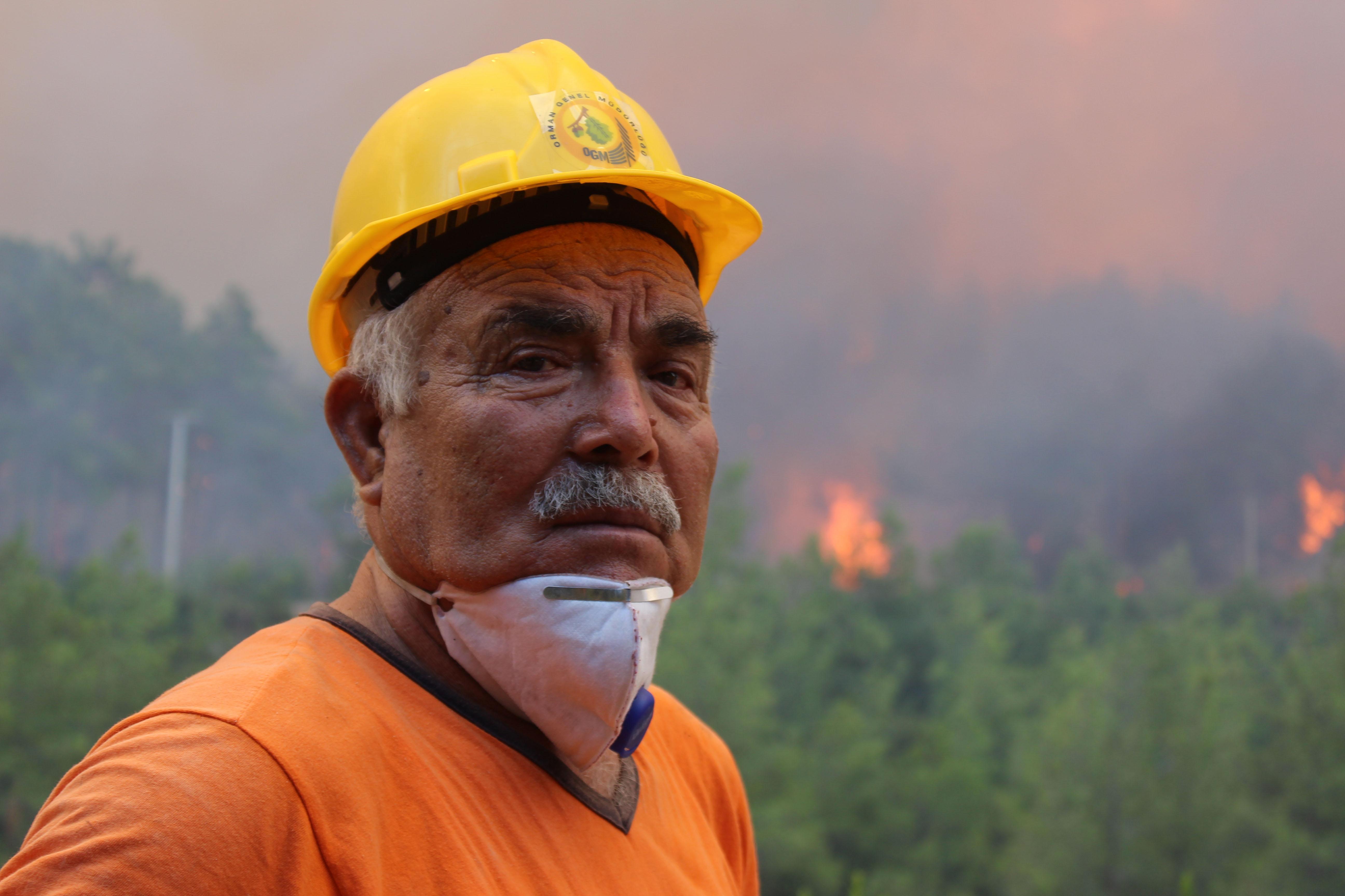 Manavgattaki büyük yangın 4üncü gününde; 2 orman işçisi yaşamını yitirdi