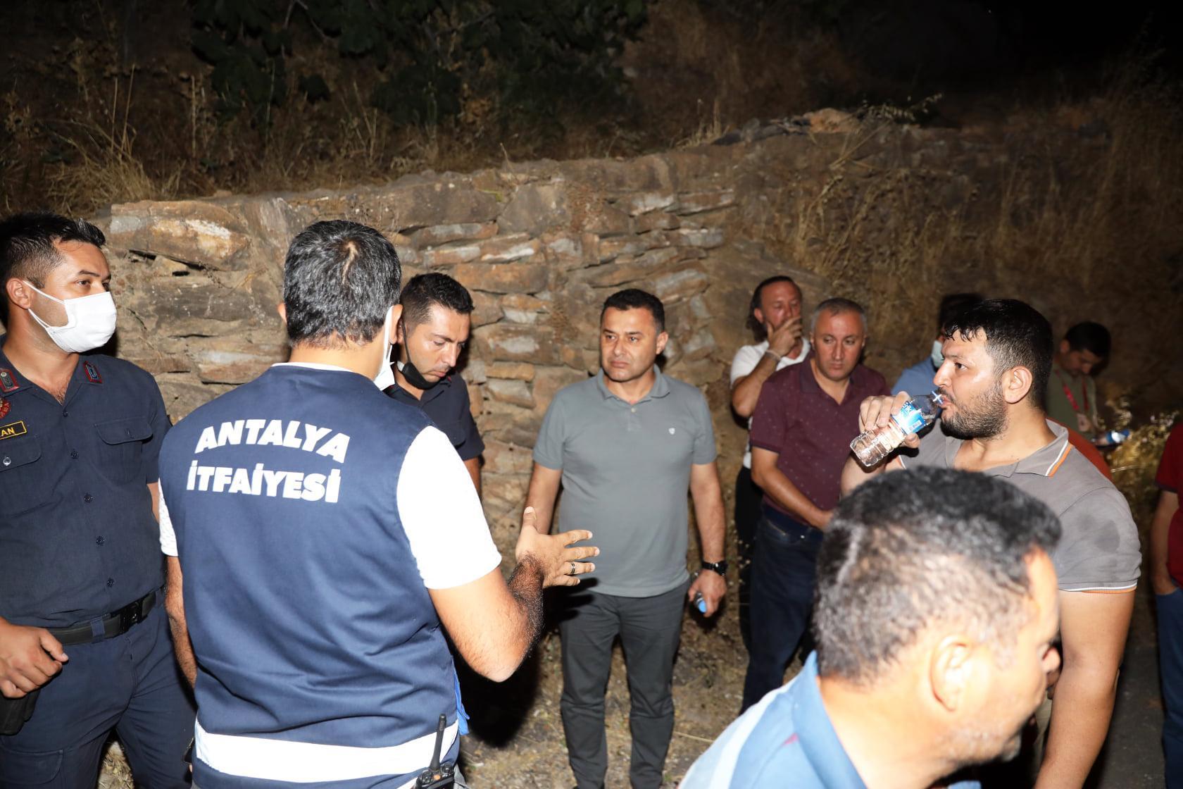 Manavgattaki büyük yangın 4üncü gününde; 2 orman işçisi yaşamını yitirdi