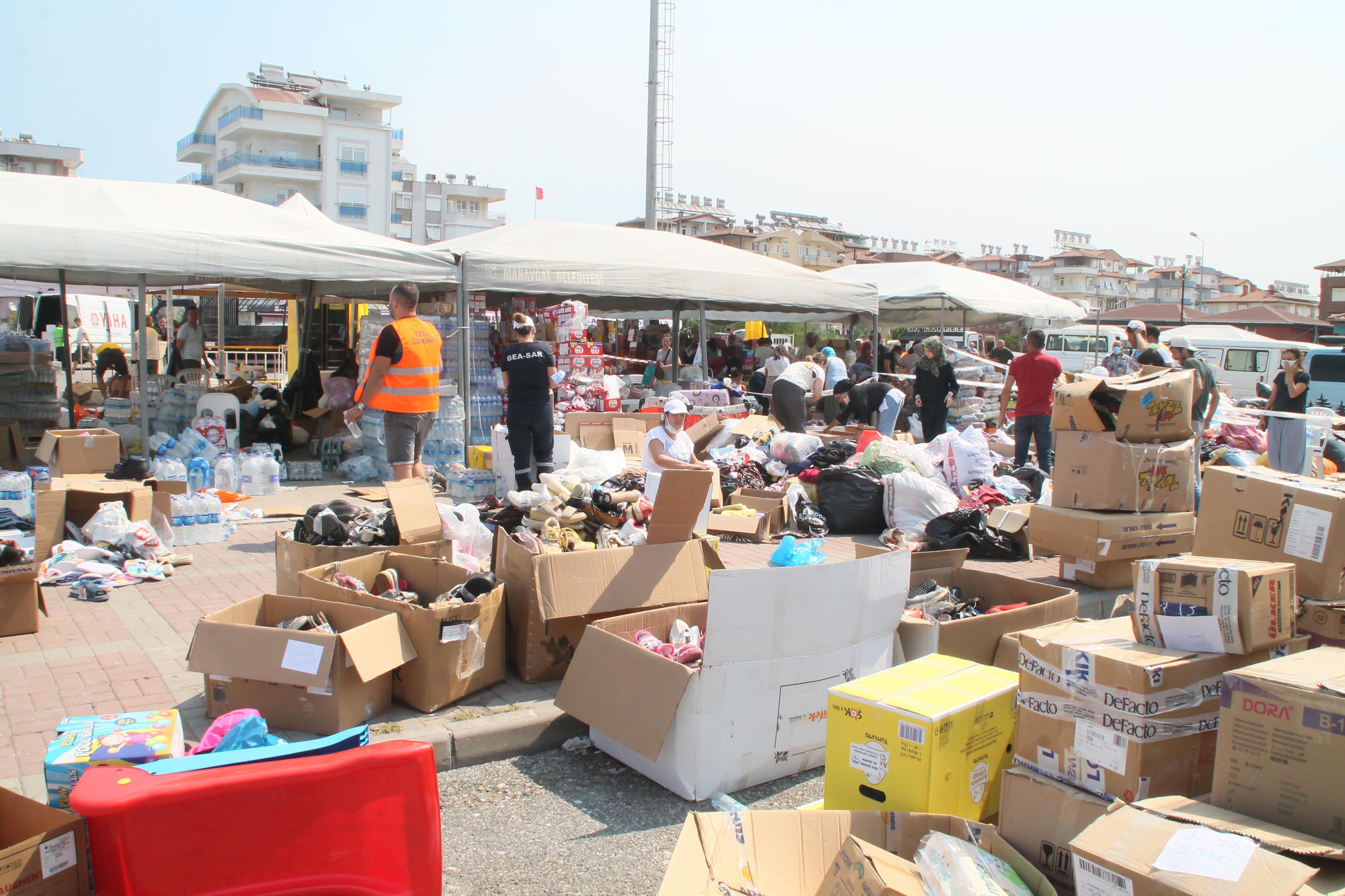 Manavgattaki büyük yangın 4üncü gününde; 2 orman işçisi yaşamını yitirdi