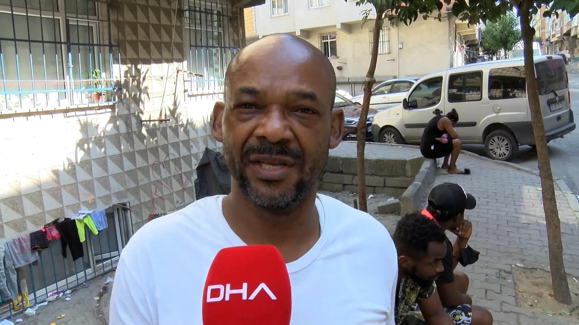 Sultangazide kiralık ev ararken dolandırılan yabancı uyruklu aile sokakta yaşıyor