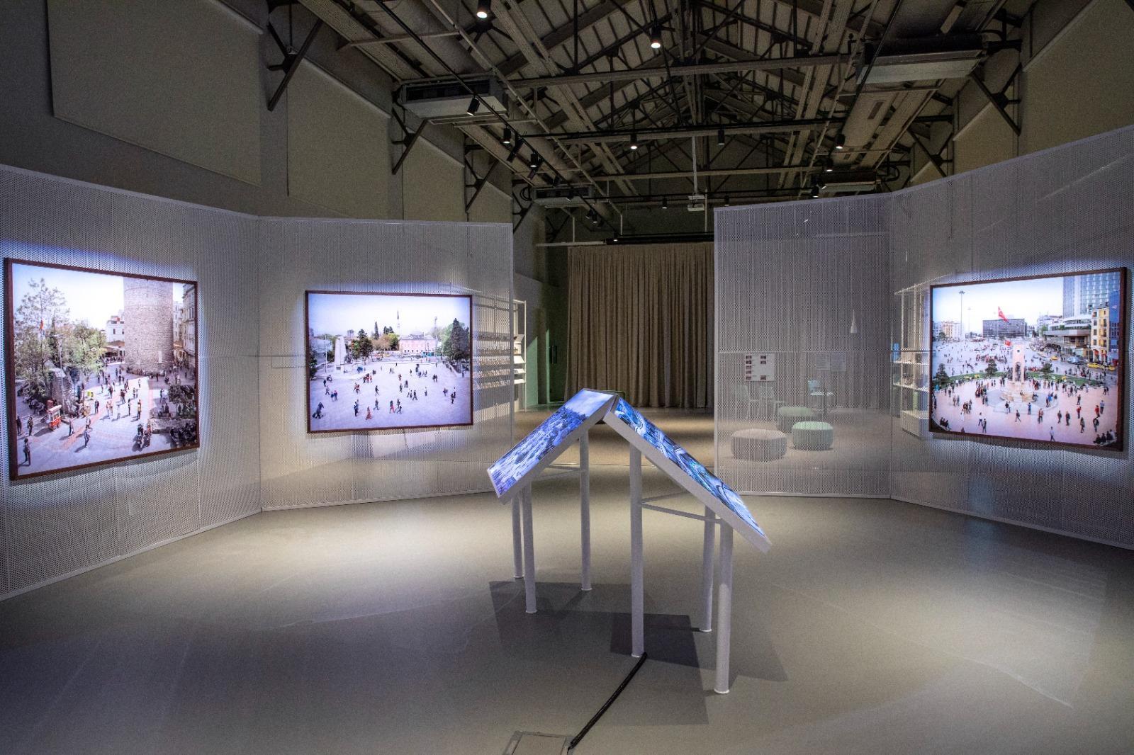 Müze Gazhaneden Kente Doğru bir sergi