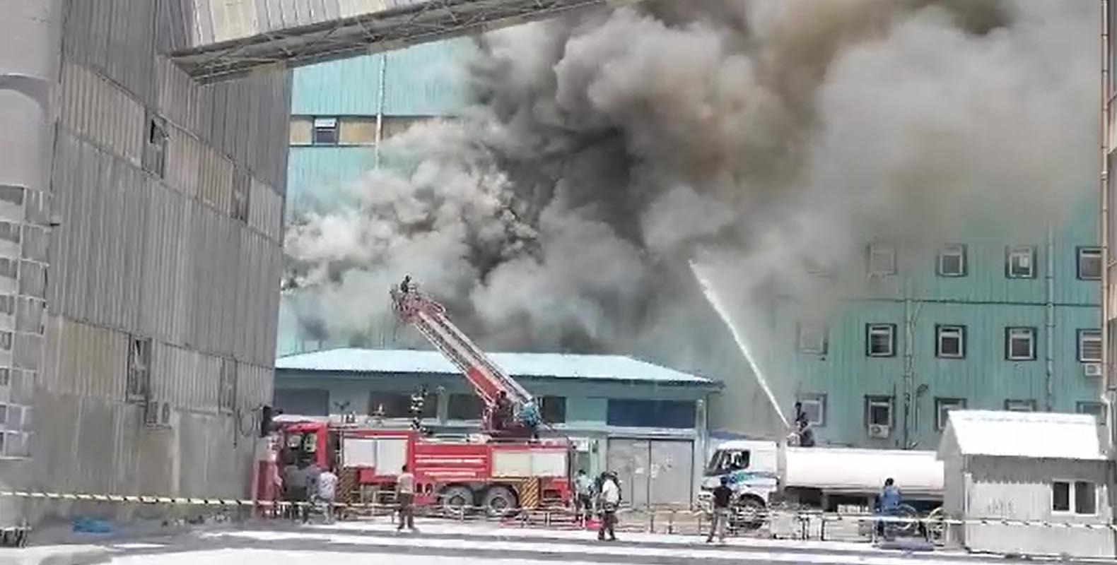 Eskişehir’de, bor madeni tesislerinde trafo patlamasıyla yangın çıktı