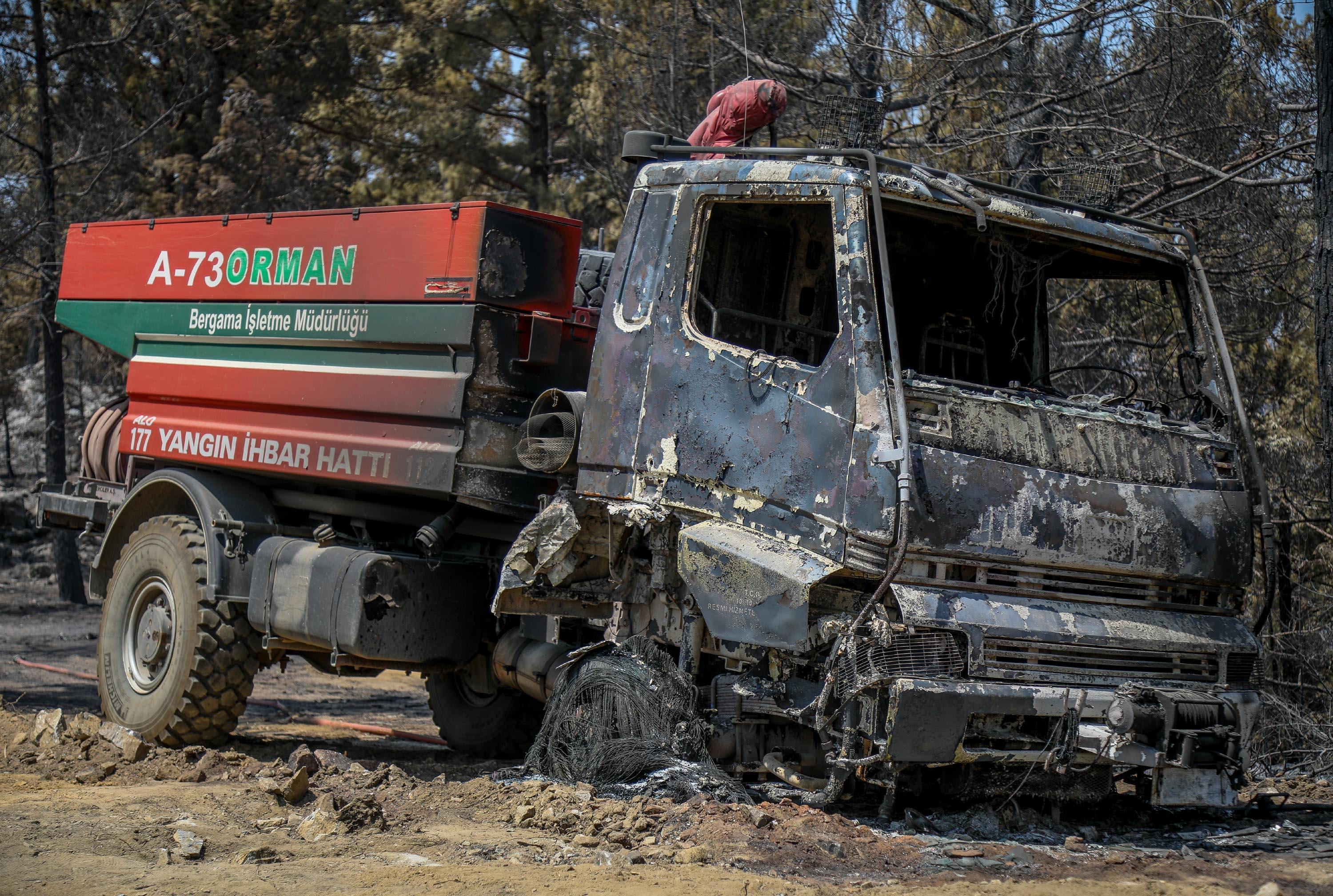 Yangının acı bilançosu: 60 bin hektar kül oldu, en az 1 milyar TLlik maddi kayıp