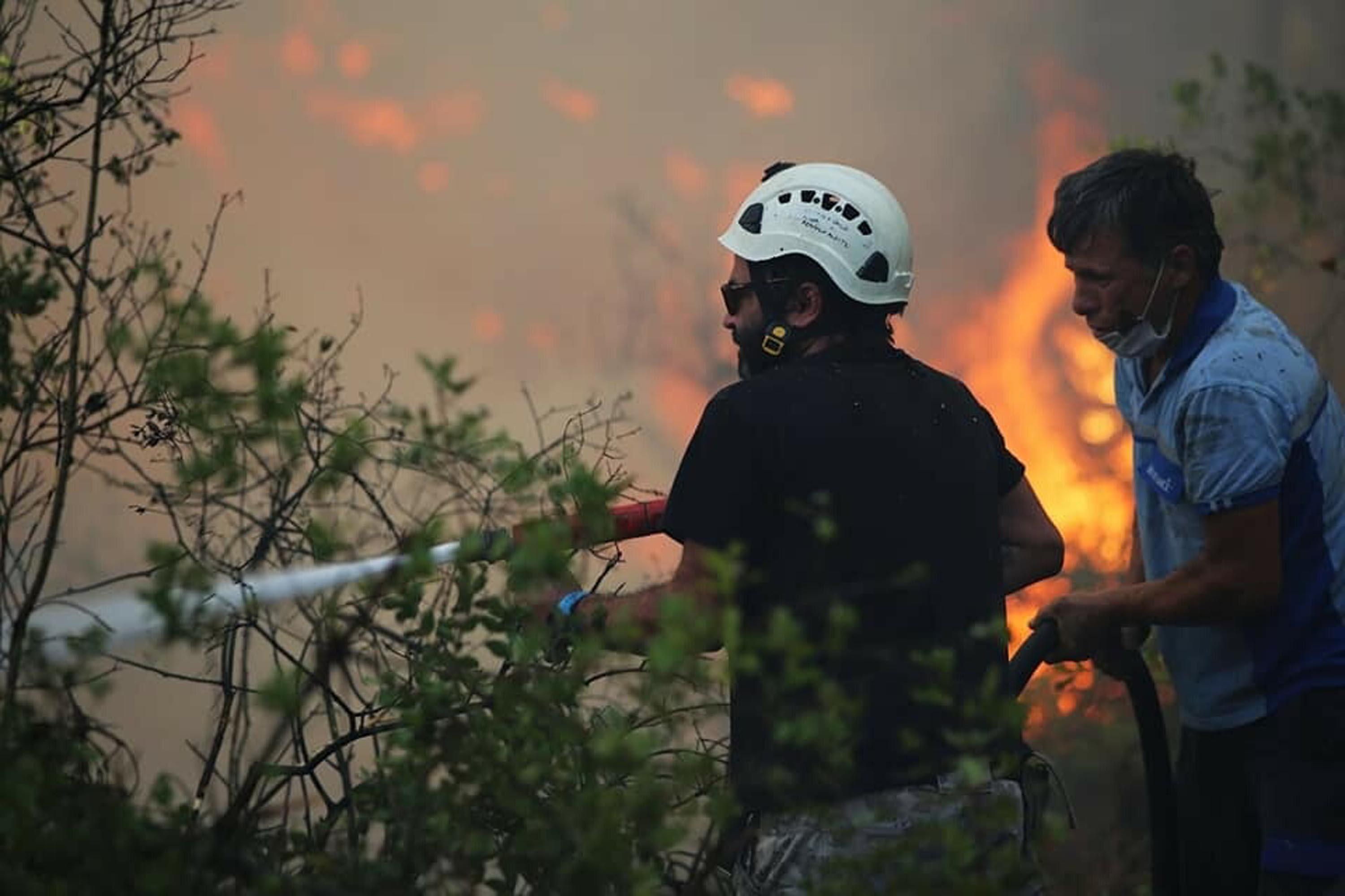 Orman yangınları akciğerleri tehdit ediyor; maske uyarısı