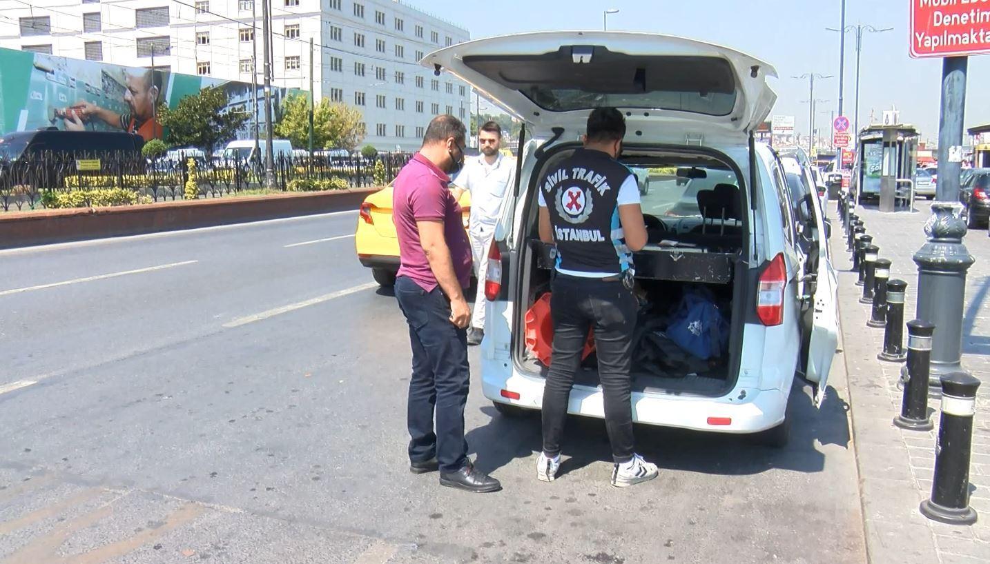 Polisi turist sanan taksici Taksimden Şişliye 500 lira istedi